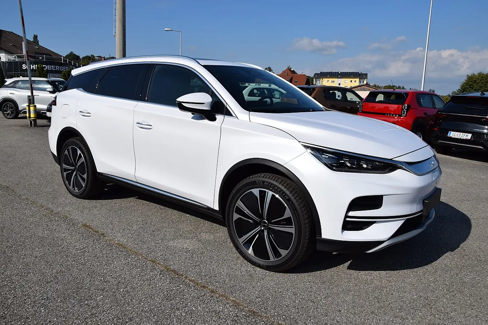 BYD Tang 108,8 kWh Österreich Paket Flagship *LAGERFAHRZ... Weiß - 2