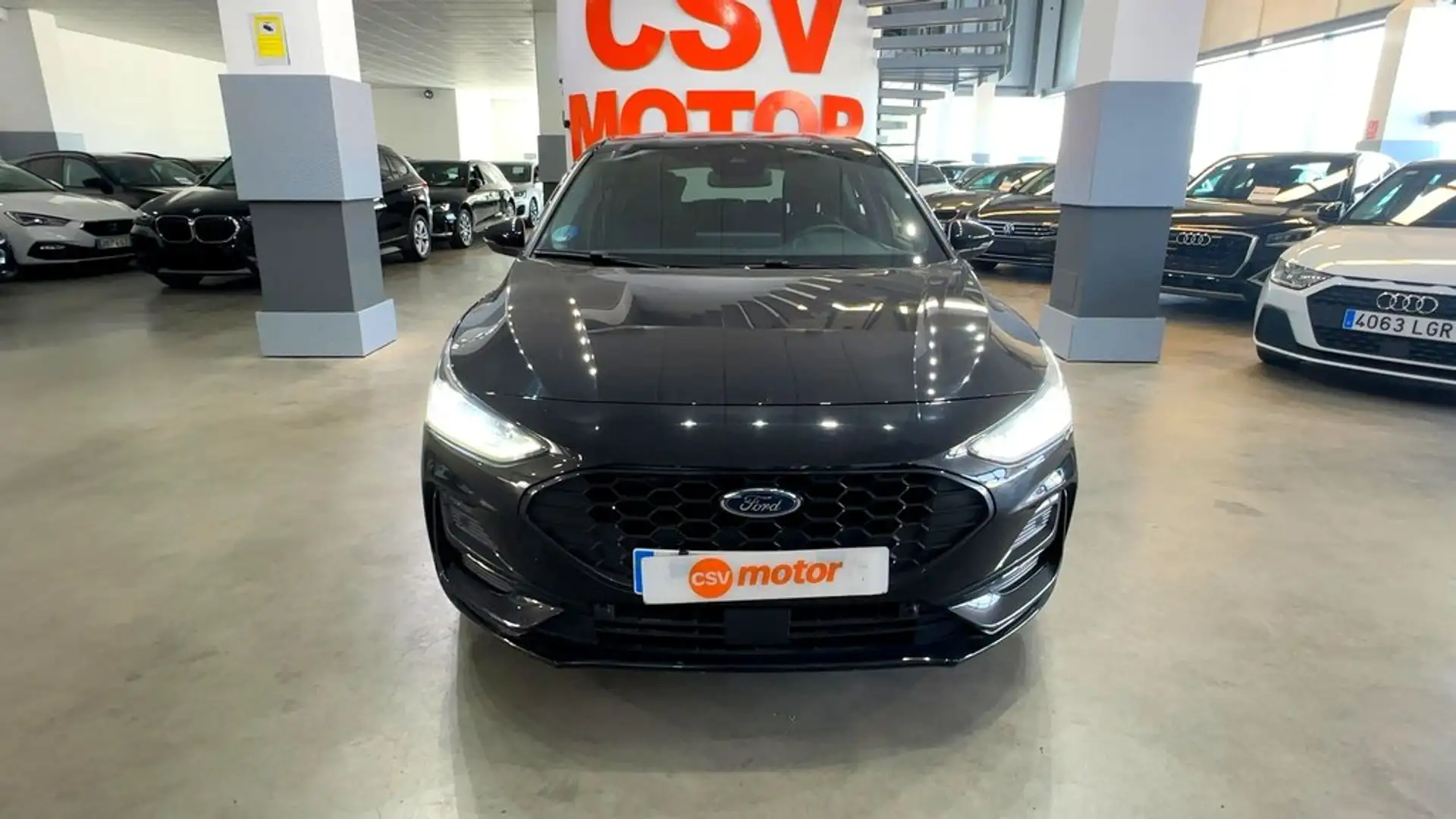 Ford Focus 1.0 Ecoboost MHEV 114kW STLine X Auto - 2
