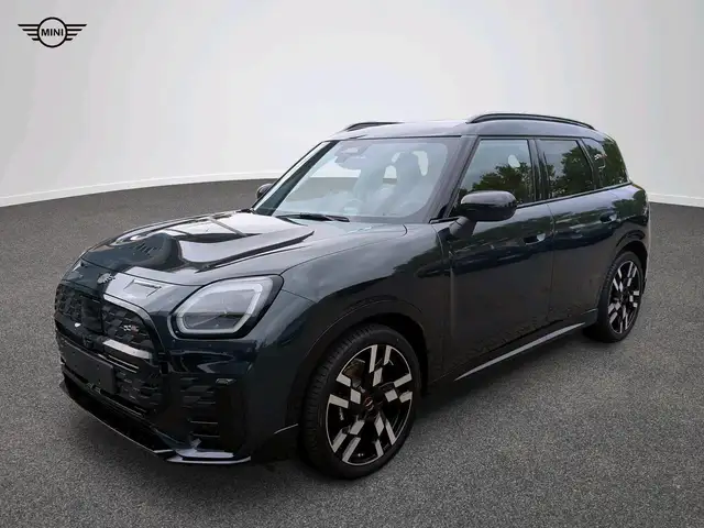 MINI Countryman E John Cooper Works Trim