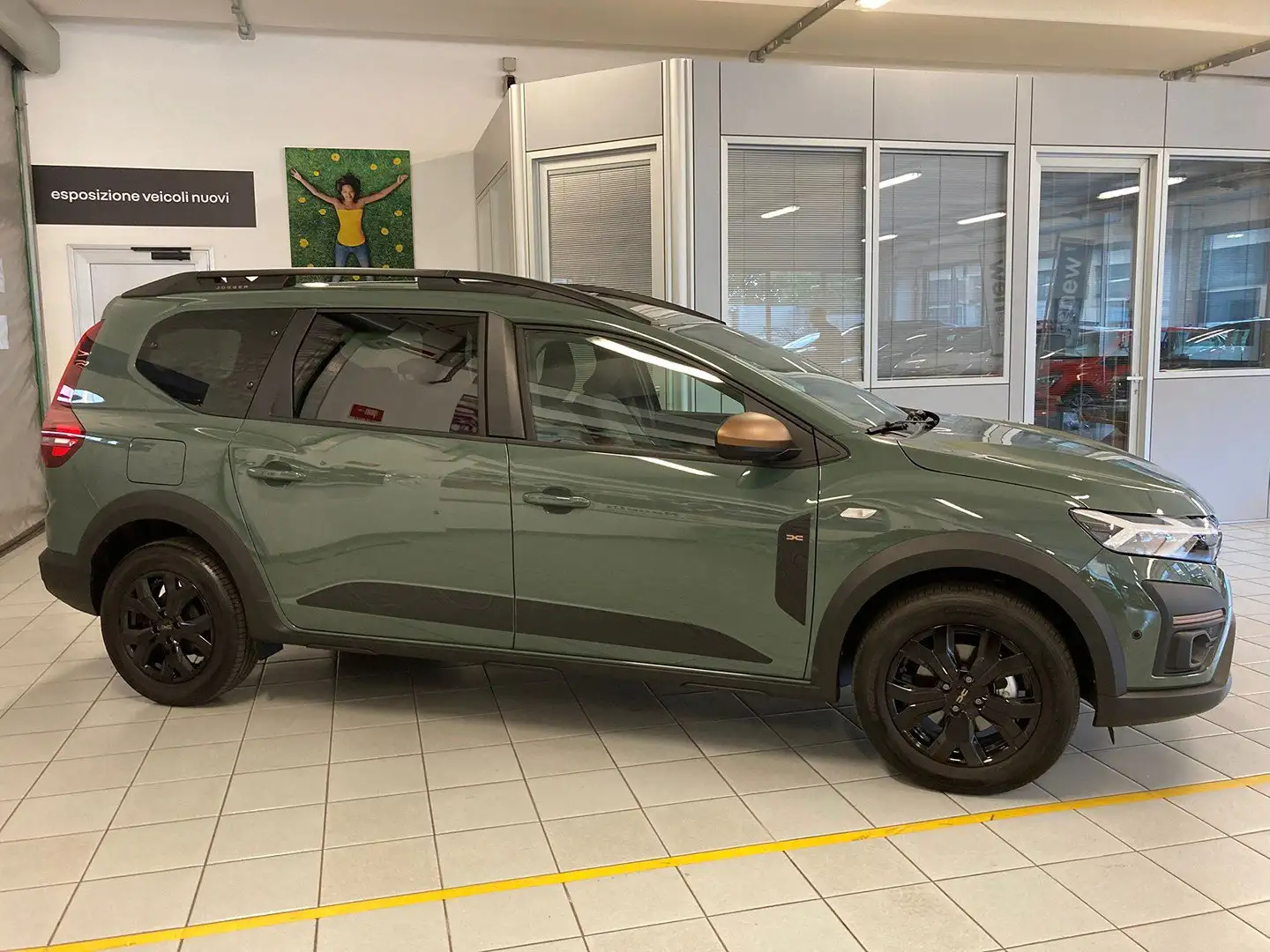 Dacia Jogger Extreme UP my24 TCe 100 GPL ECO-G 7p rif.GX983 Vert - 2