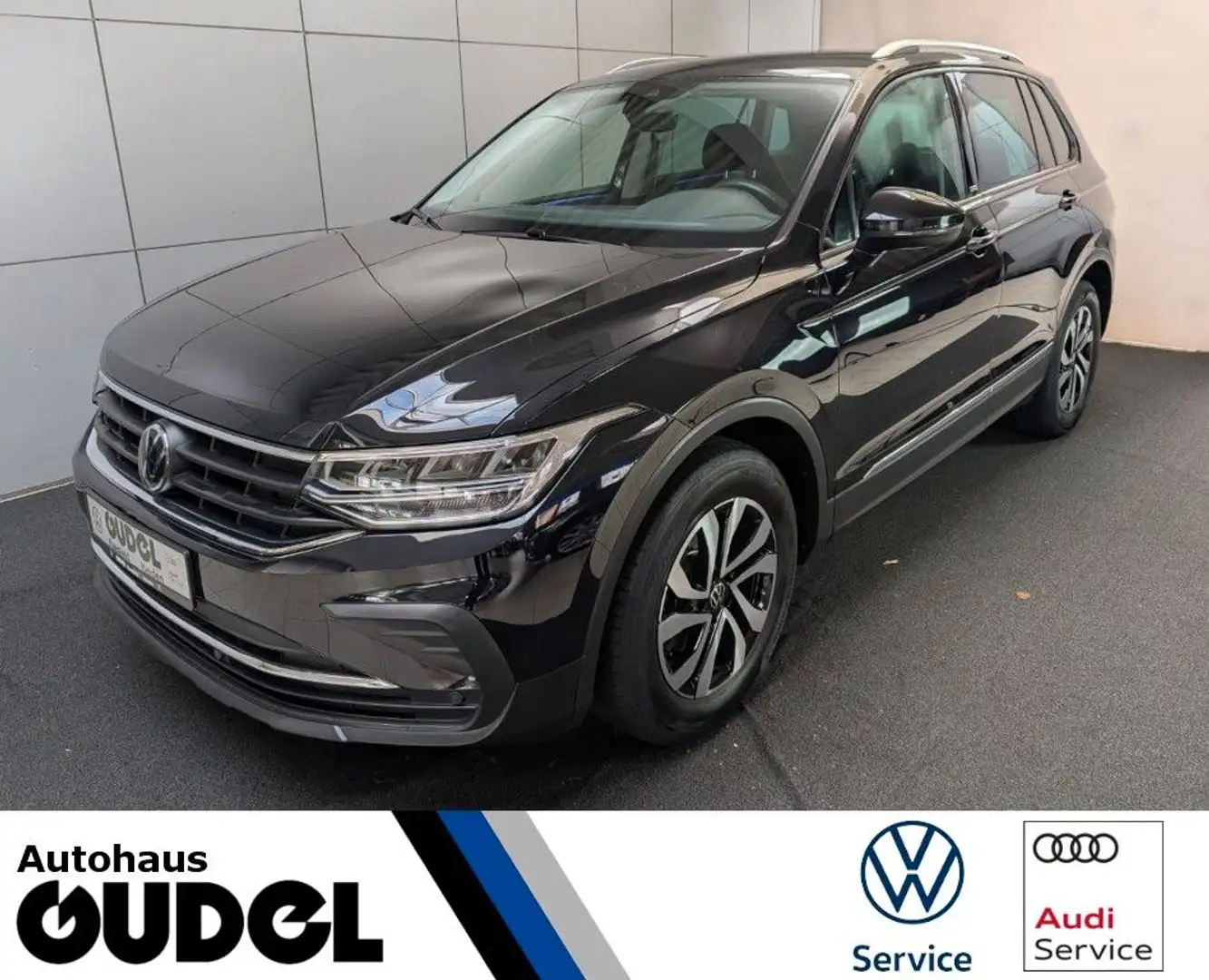 Volkswagen Tiguan 2.0 TDI DSG SCR Active ACC LED AppC Sitzh Zwart - 1