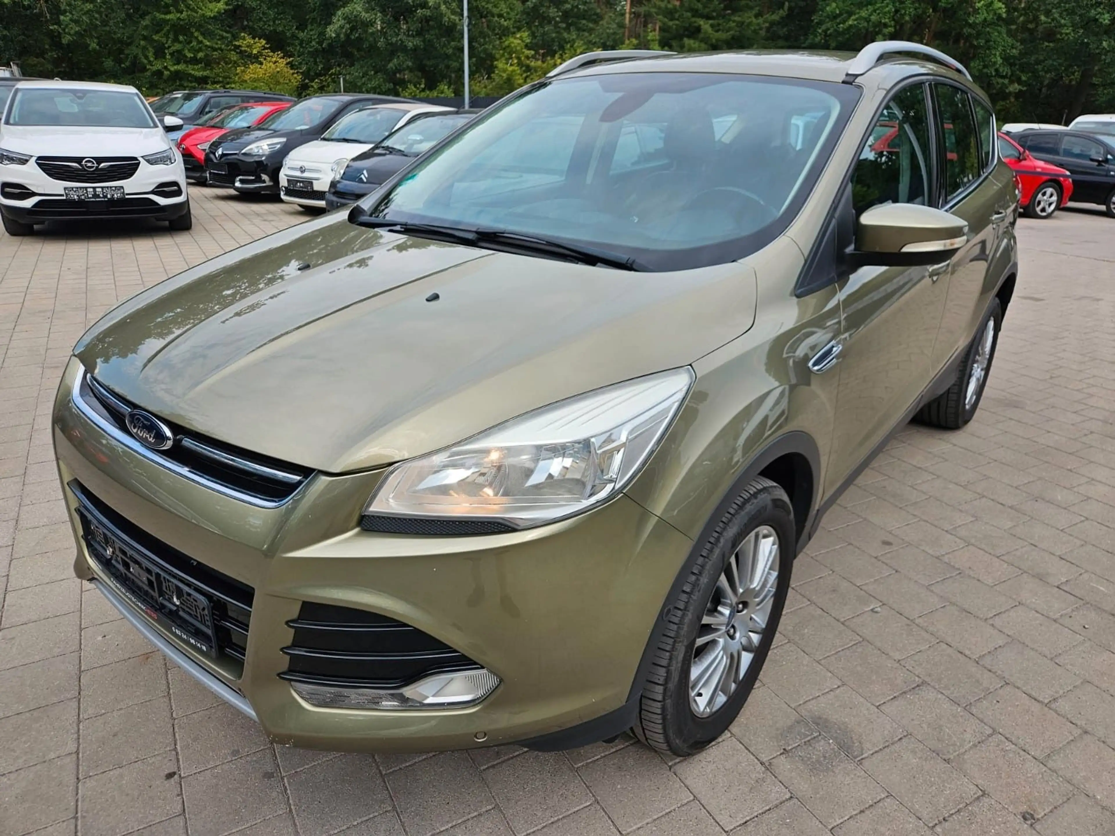 Ford Kuga Titanium — photo 2