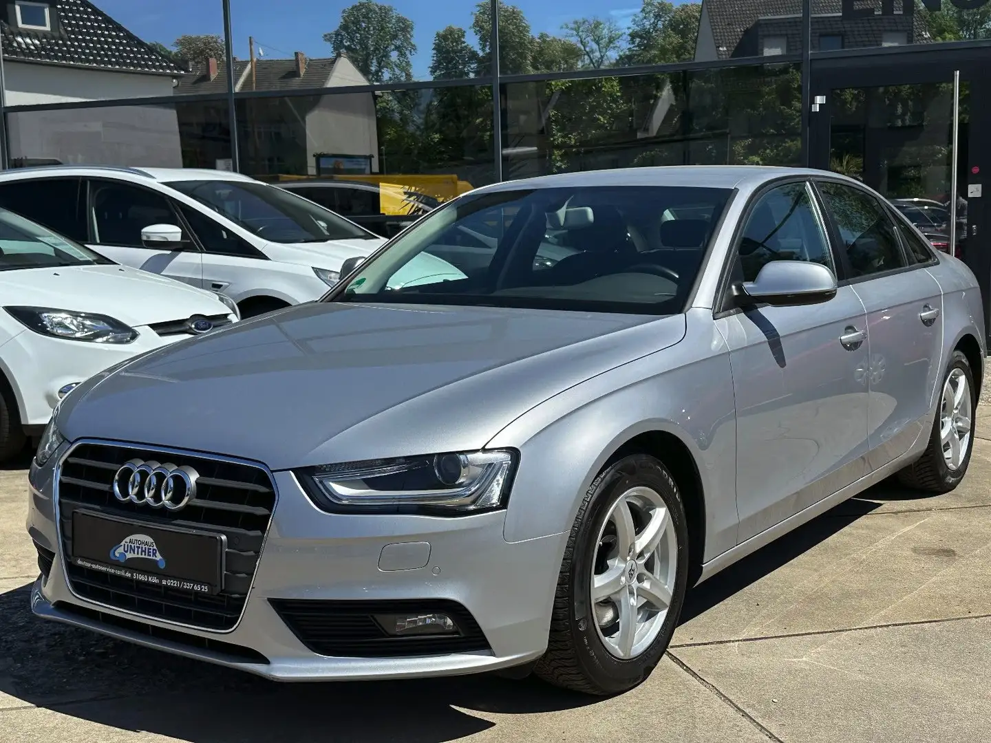 Audi A4 Lim. *NAVI*bis zu 48 Monate MPR-Garantie Argent - 1