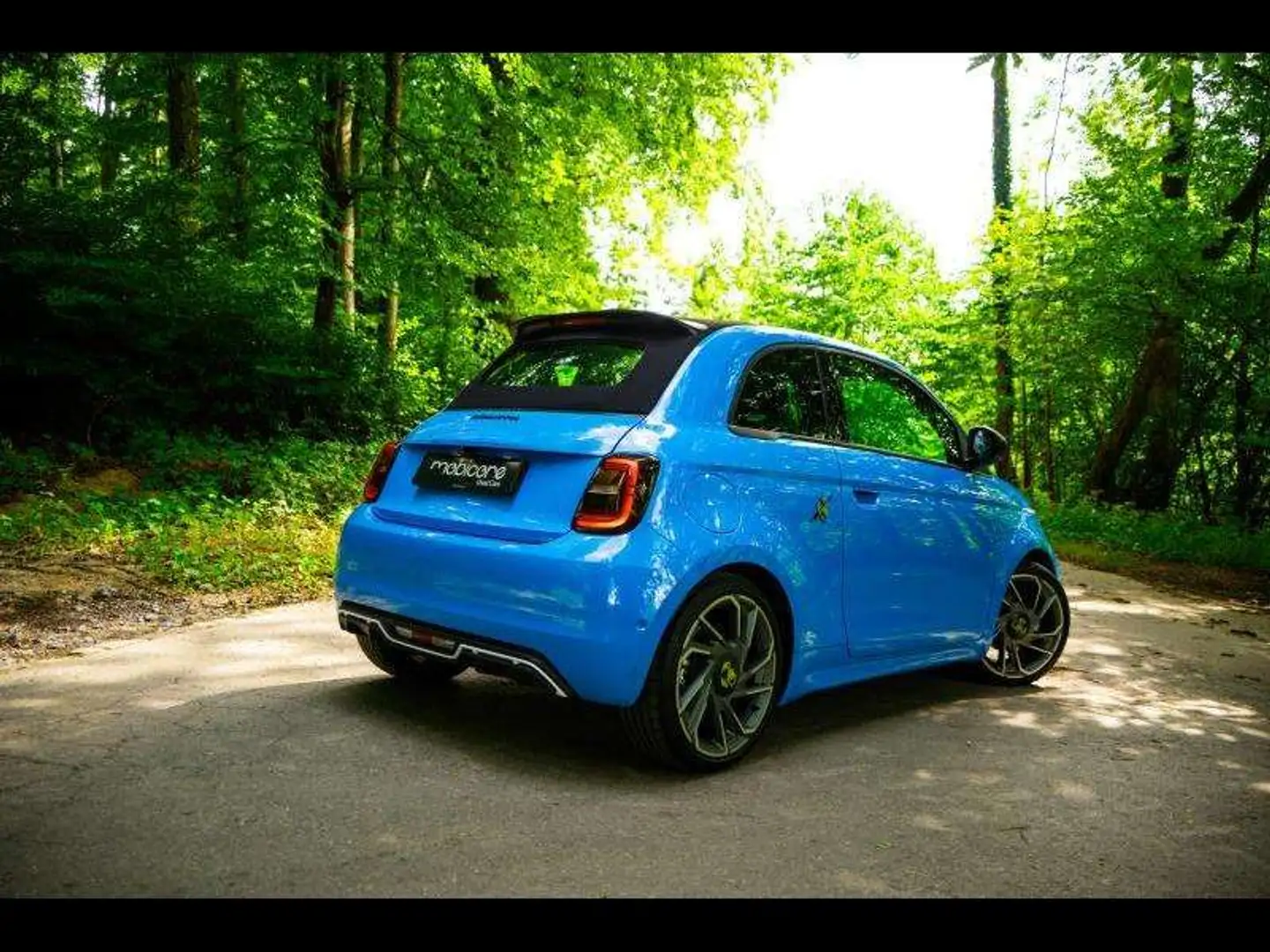 Abarth 500e Abarth Cabrio Scorpionnissima Bleu - 2