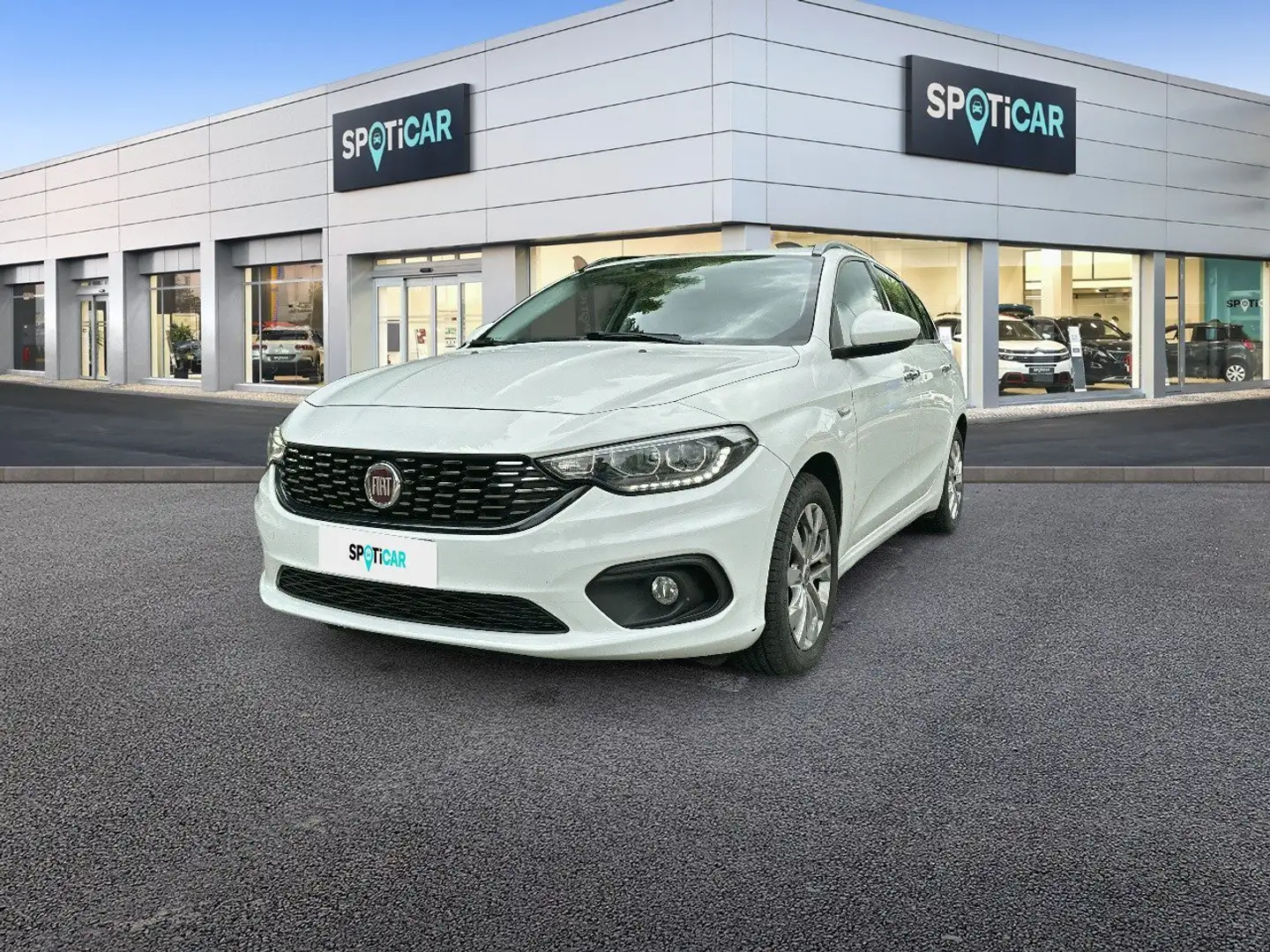 Fiat Tipo 1.4 T-Jet 120cv Lounge Blanc - 1