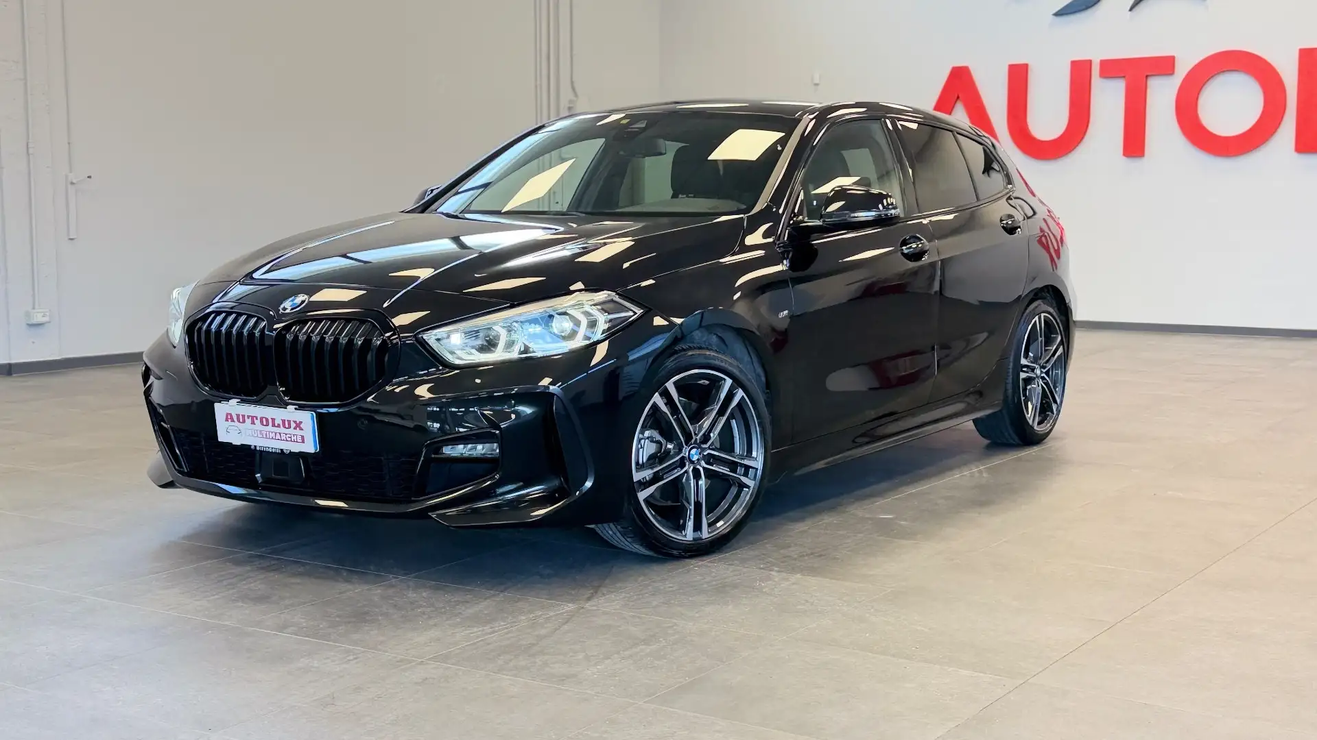 BMW 118 118d 5p. Msport Noir - 1