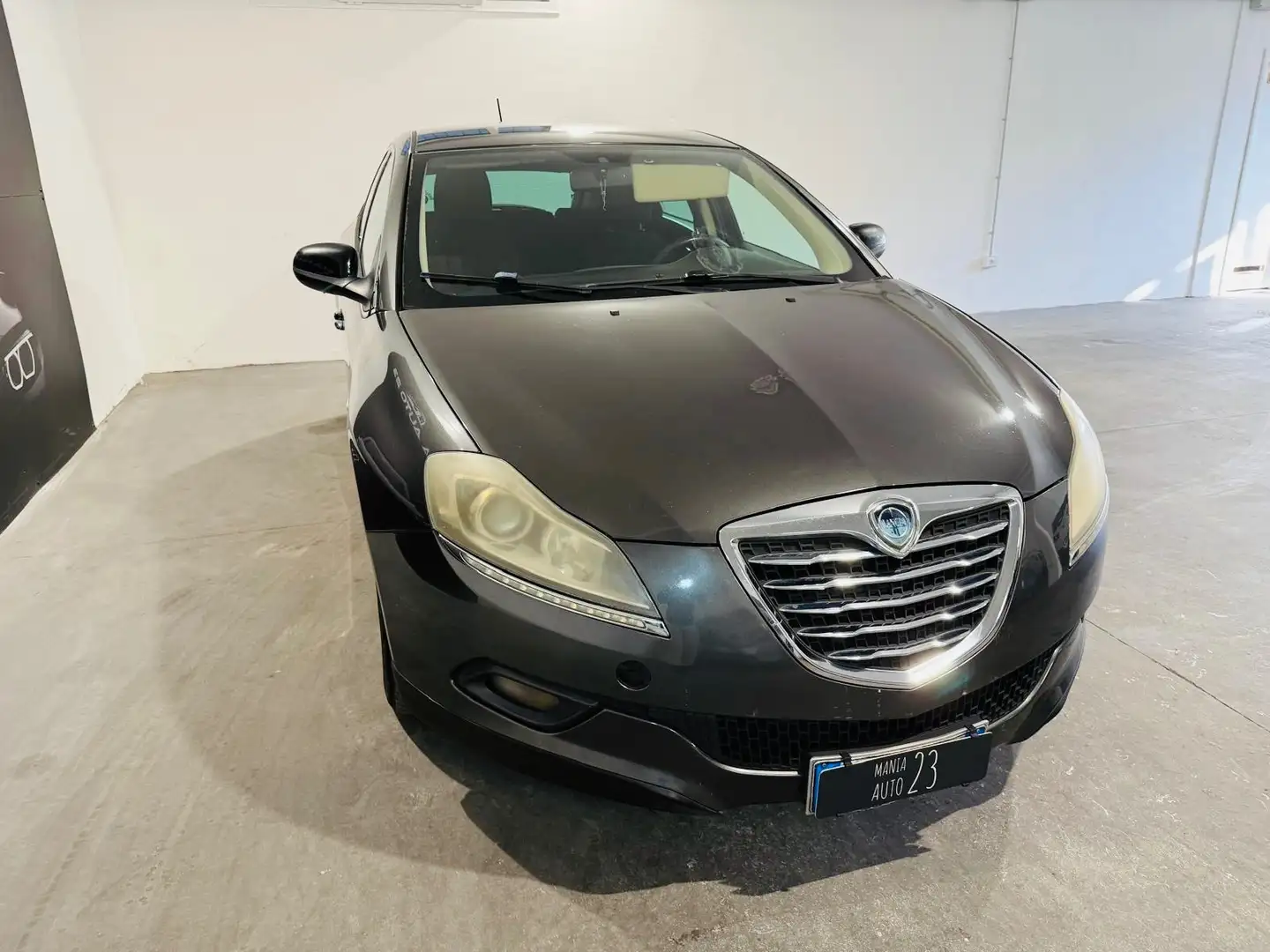 Lancia Delta Delta III 2012 1.6 mjt Platino 120cv *NEOPATENTATI Grigio - 2