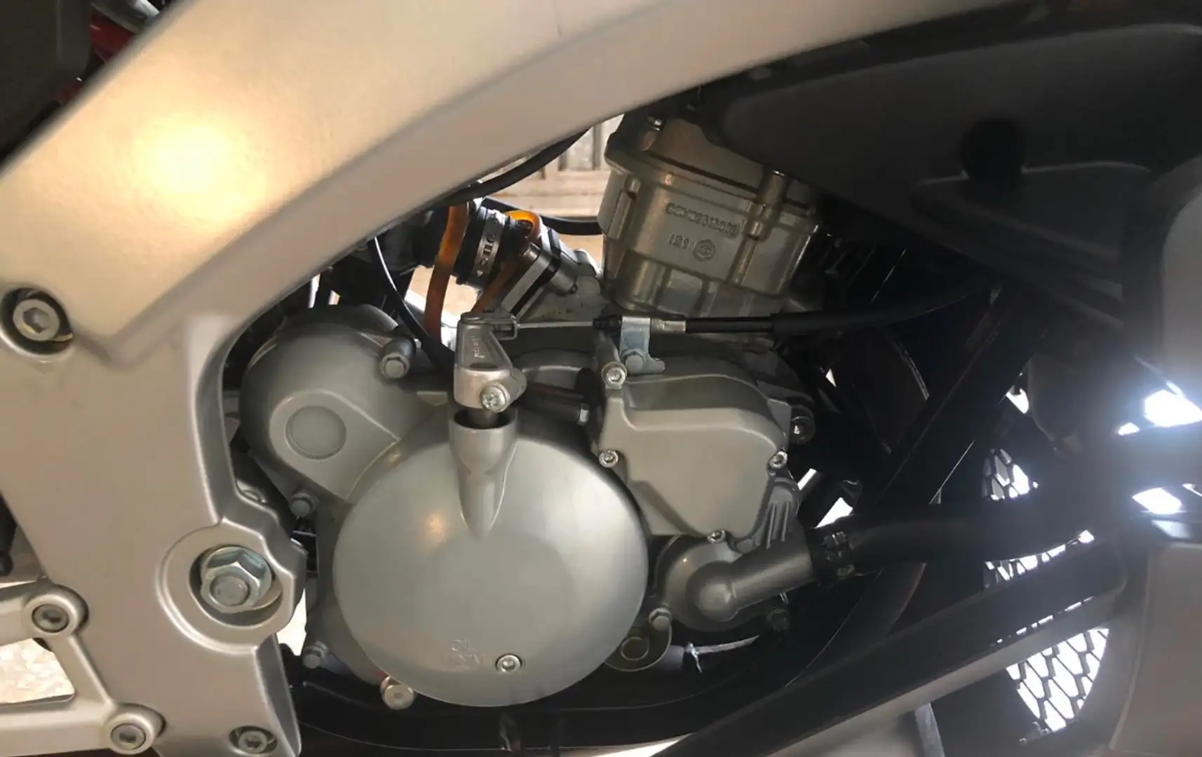 Aprilia RS4 50 sportiva Černá - 2