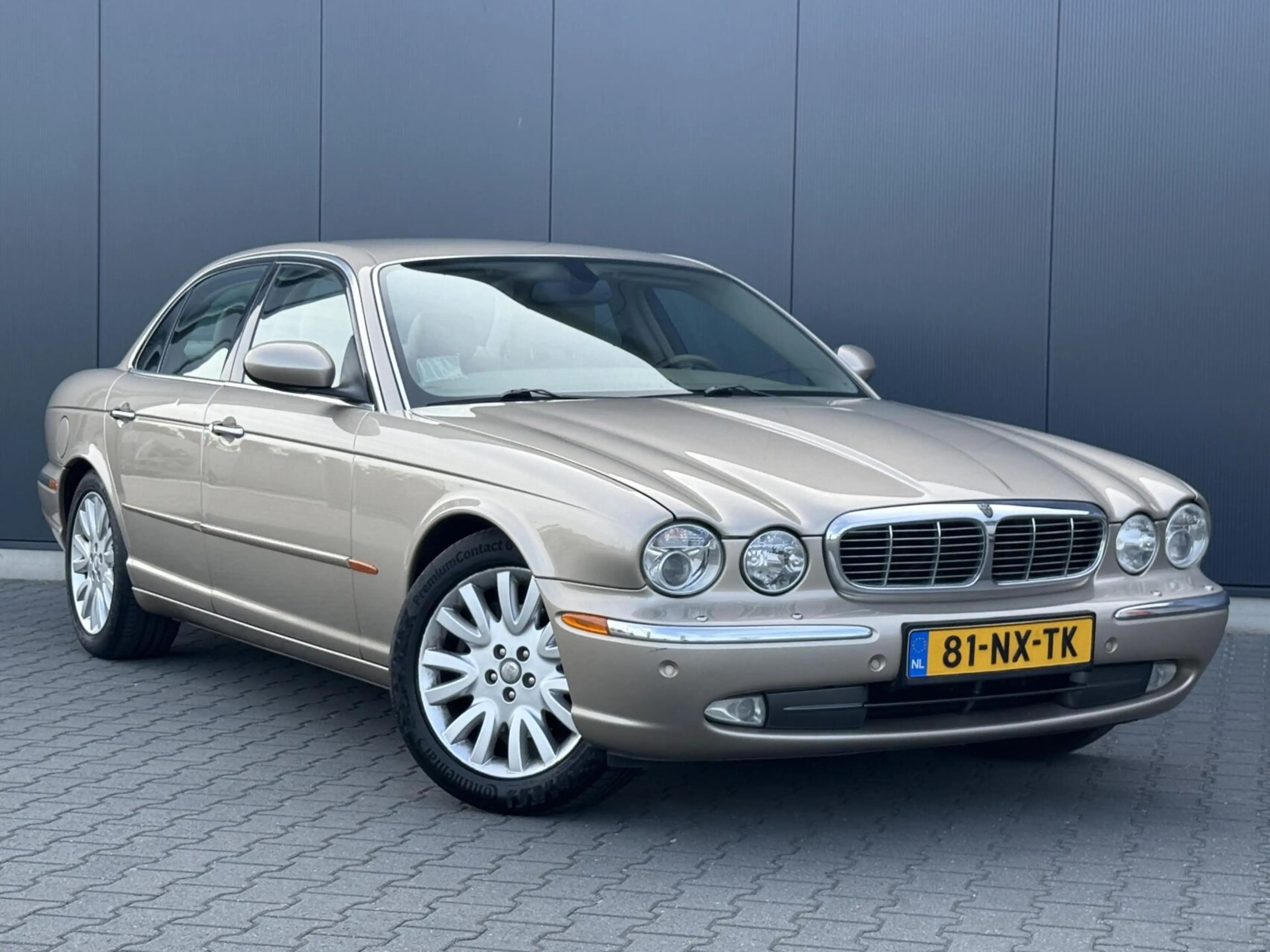 Jaguar XJ 3.0 V6 Executive Leder - Navi - Xenon - Goed Onder — photo 2