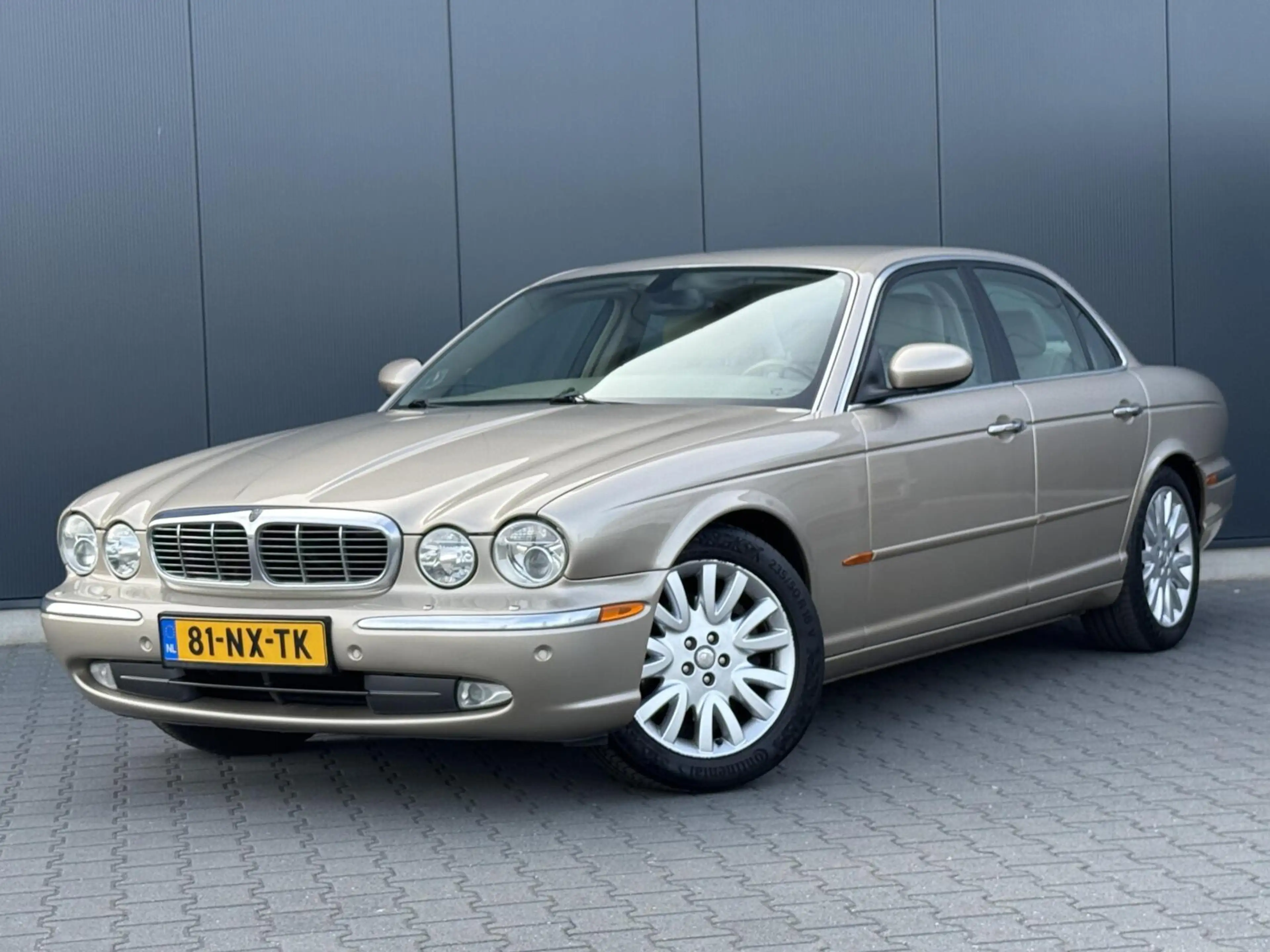 Jaguar XJ 3.0 V6 Executive Leder - Navi - Xenon - Goed Onder