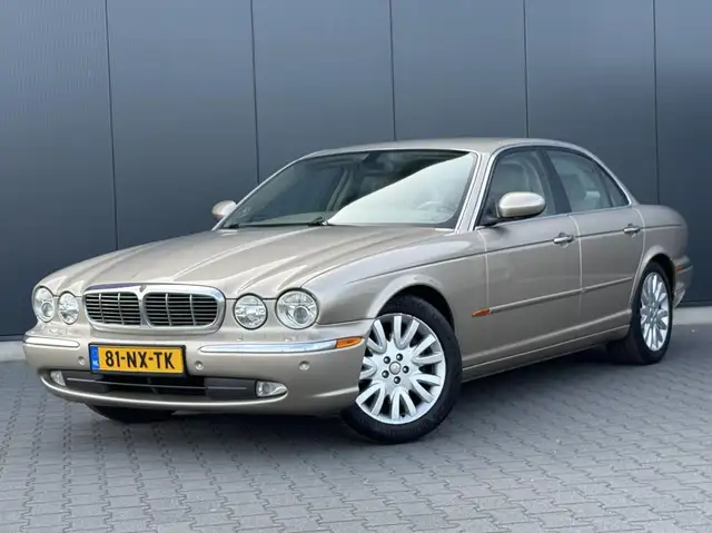Jaguar XJ 3.0 V6 Executive Leder - Navi - Xenon - Goed Onder