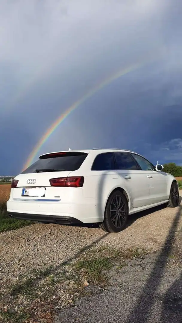 Audi A6 Avant 3.0 TDI quattro S tronic - 1