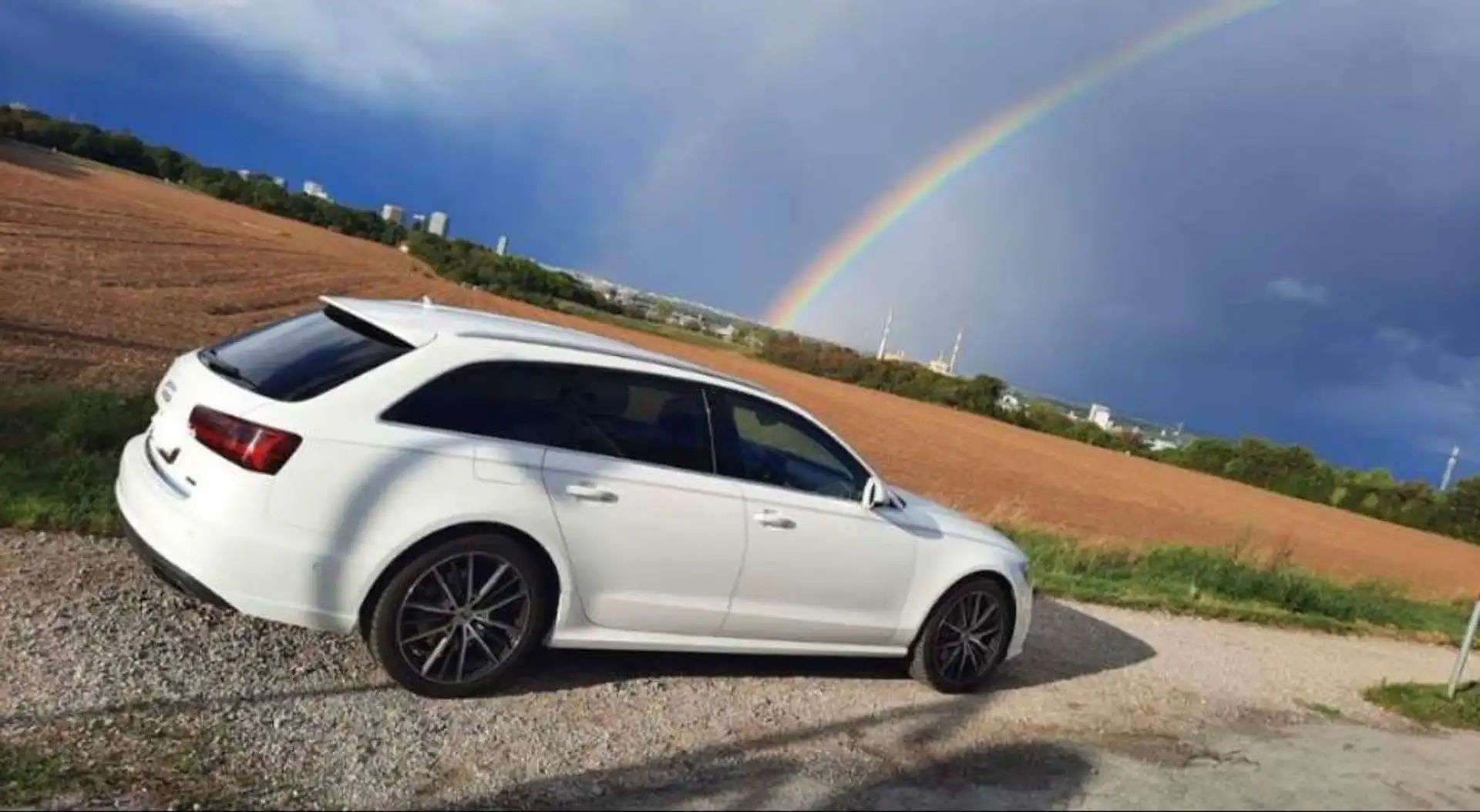 Audi A6 Avant 3.0 TDI quattro S tronic - 2