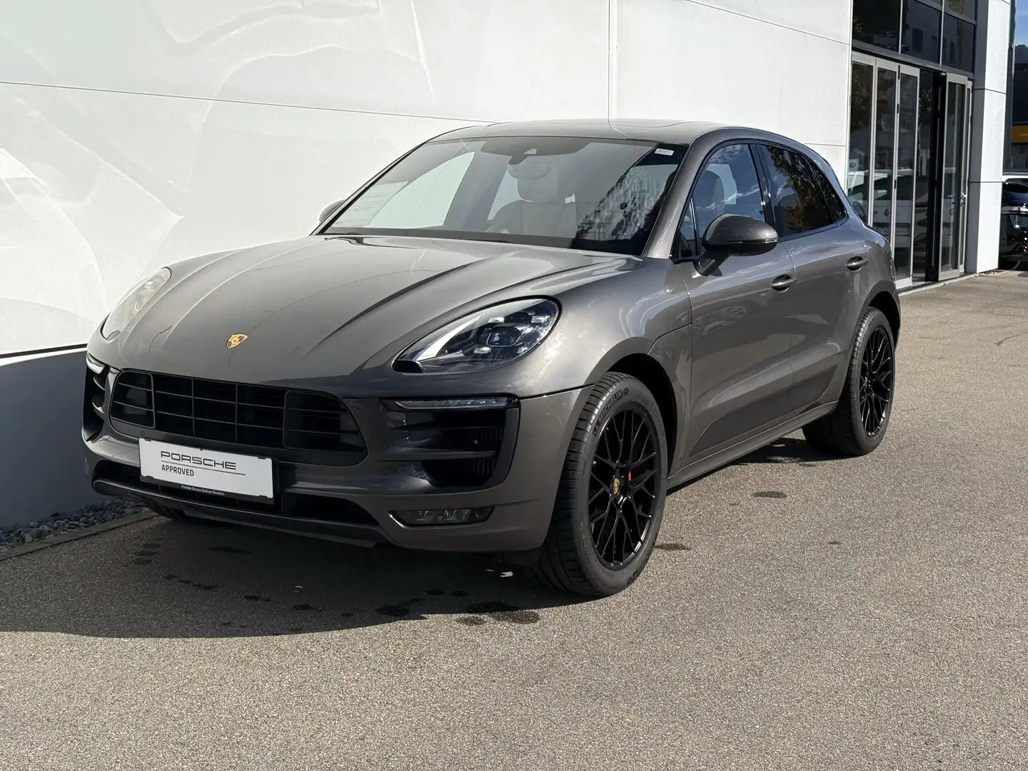 Porsche Macan GTS ab MJ18 Grau - 1
