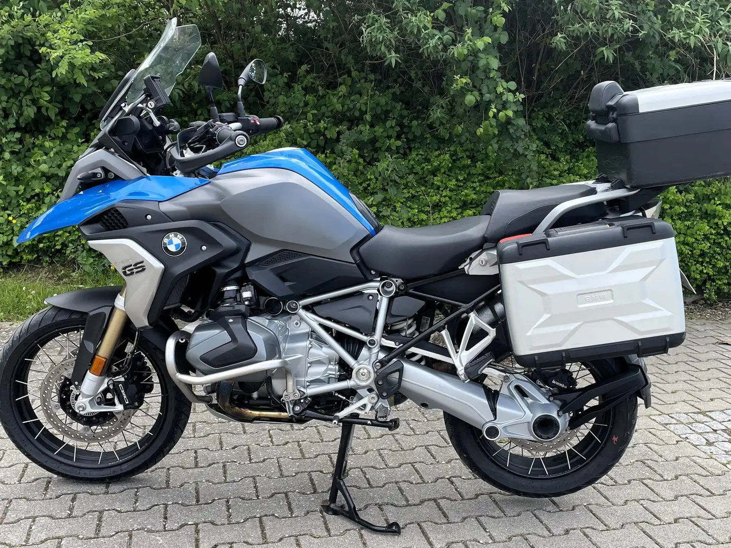BMW R 1250 GS alle Pakete, unfallfrei, Top-Zustand Albastru - 1