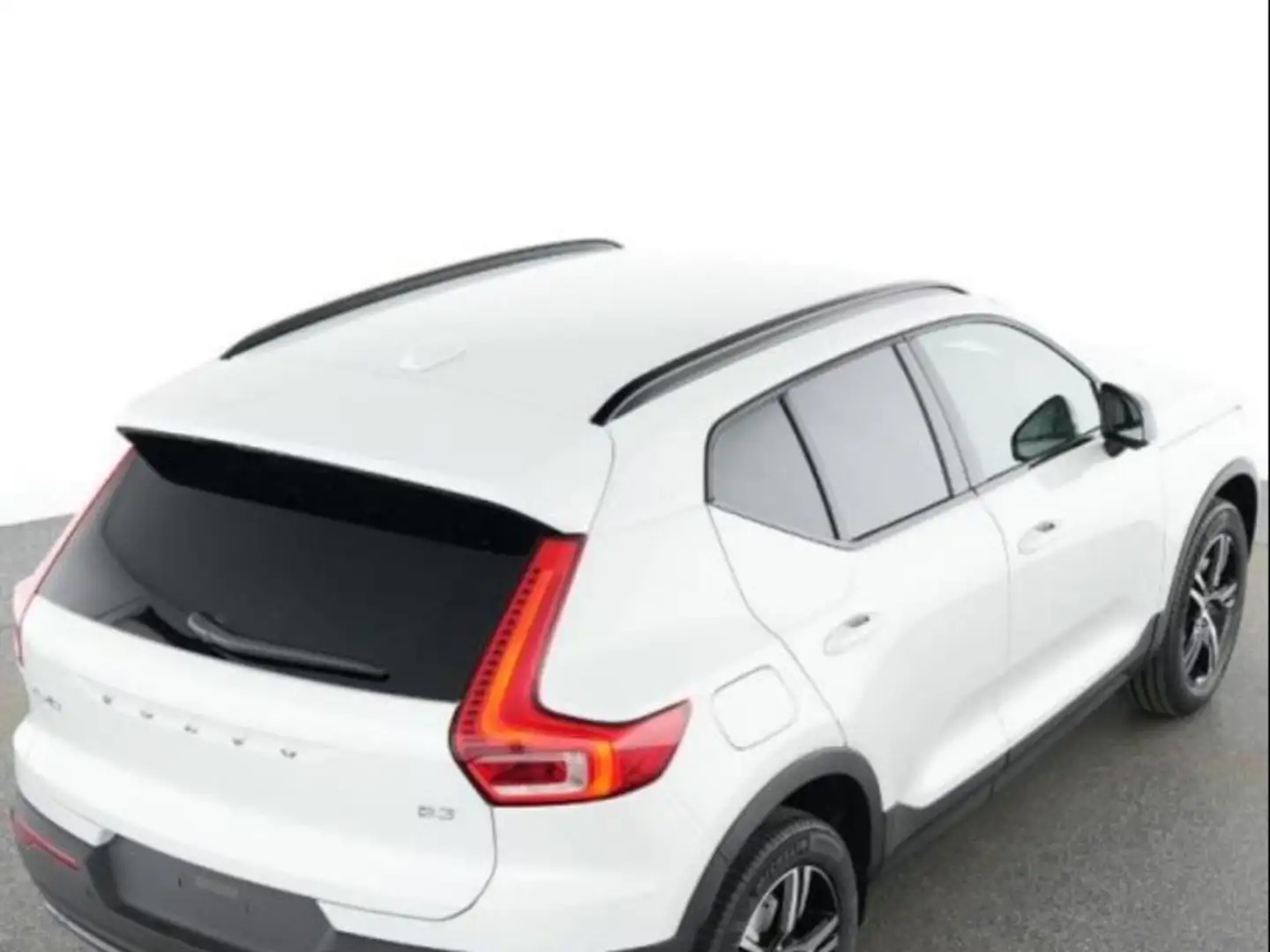 Volvo XC40 B3 Plus Dark/Navi/LED/360Kam/hzb.FS/el.HKL Klima Weiß - 2