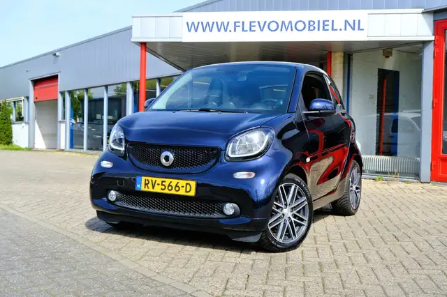 smart forTwo 1.0 Turbo Prime Aut. Pano|Leder|Clima|Navi|LMV