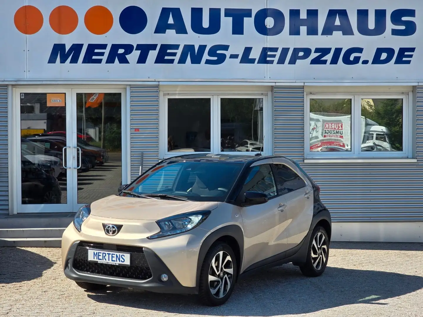 Toyota Aygo (X) Pulse SHZ Kamera Apple Android Beige - 1