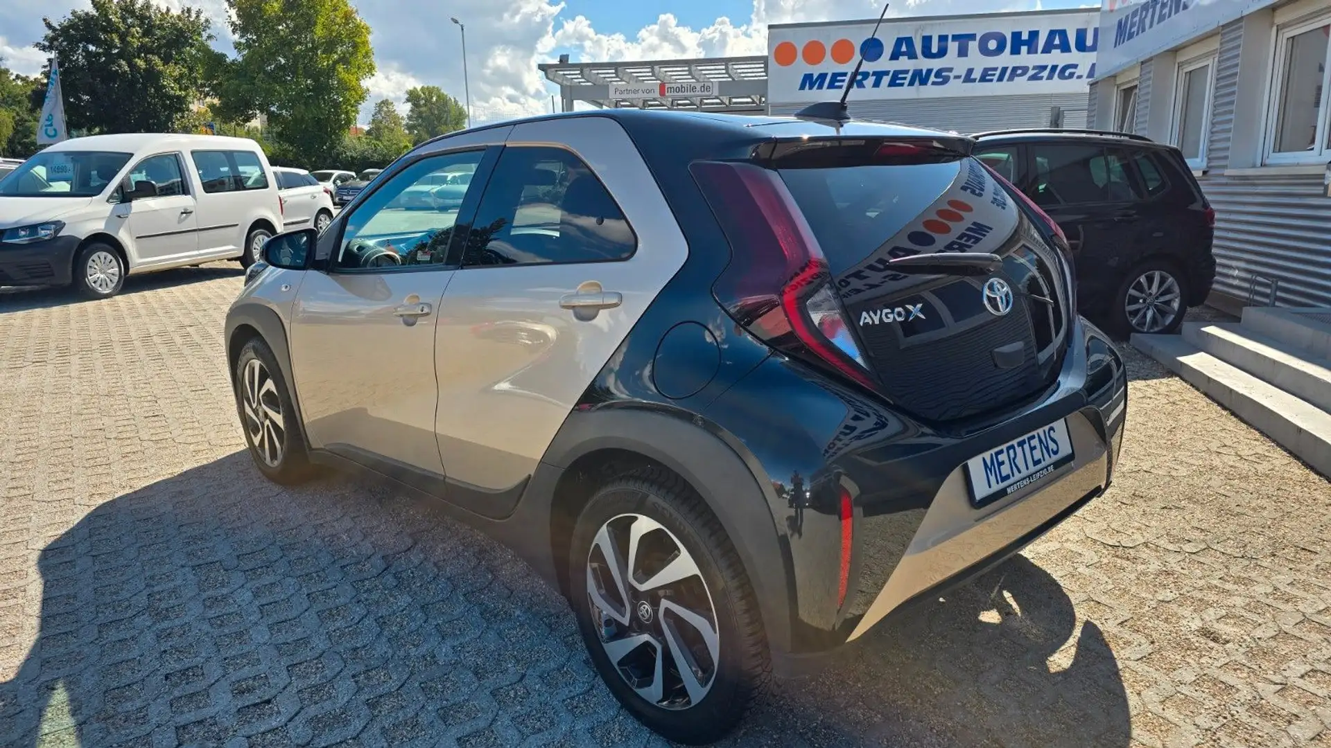 Toyota Aygo (X) Pulse SHZ Kamera Apple Android Beige - 2