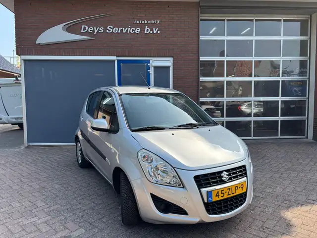 Suzuki Splash 1.2 Comfort | Trekhaak | Airco | Radio | Allseason