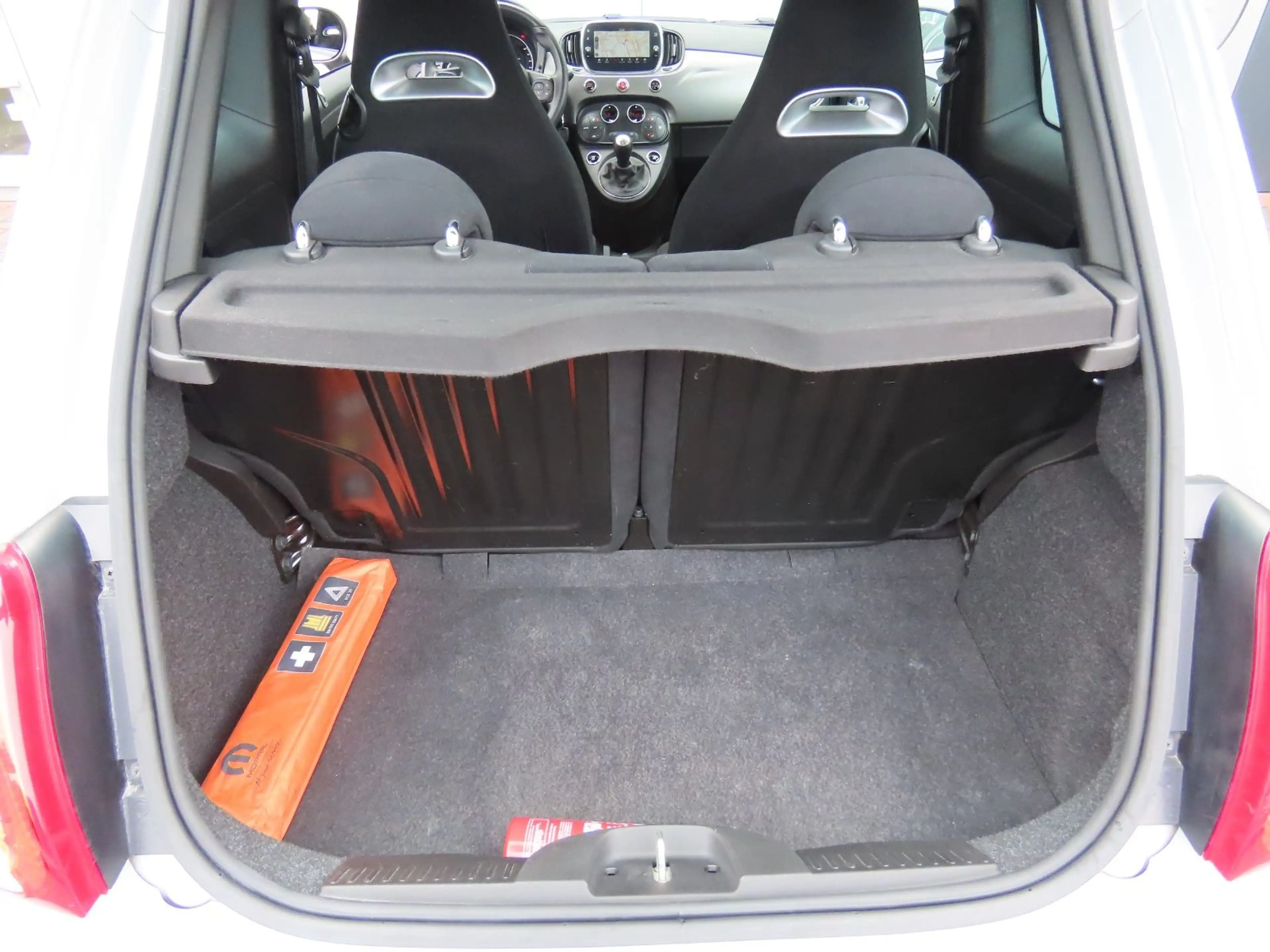 Abarth 595 Pista Sportsitze Sport-Abgasanlage Klima — photo 6