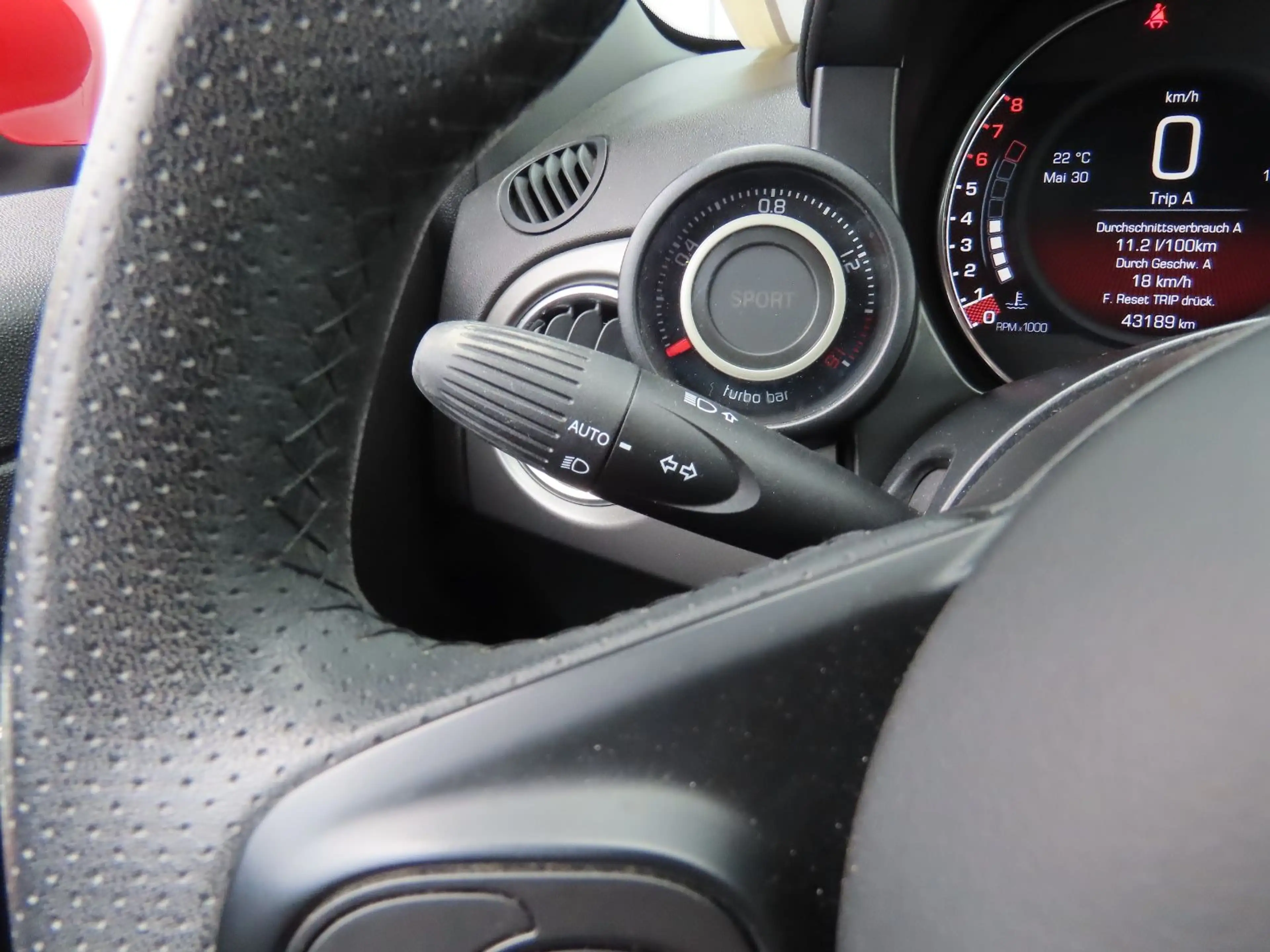 Abarth 595 Pista Sportsitze Sport-Abgasanlage Klima — photo 15