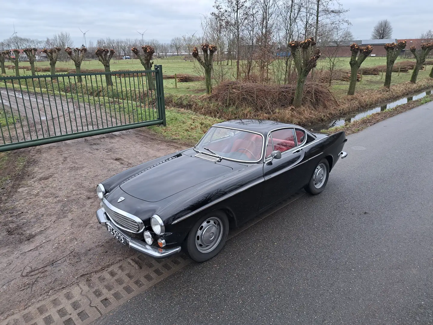 Volvo P1800 Coupe Fekete - 1