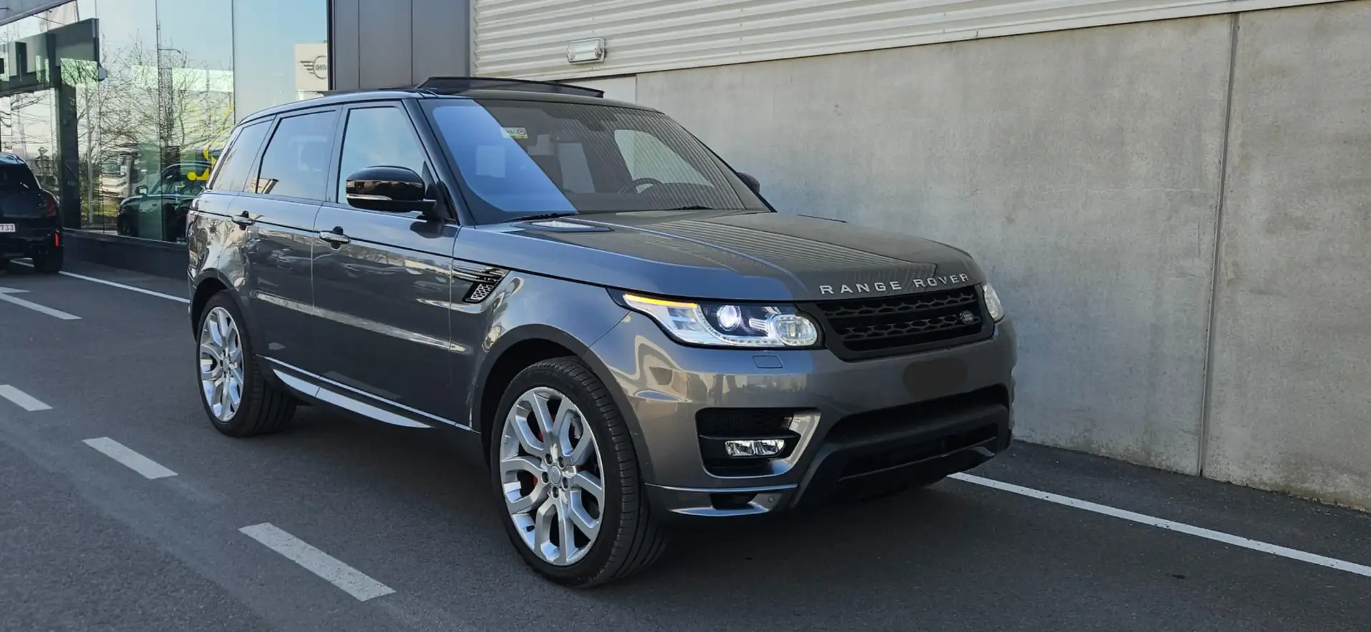 Land Rover Range Rover Sport 4.4 SDV8 Autobiography /PANO/CAMERA/PERFECTE STAAT Grijs - 1