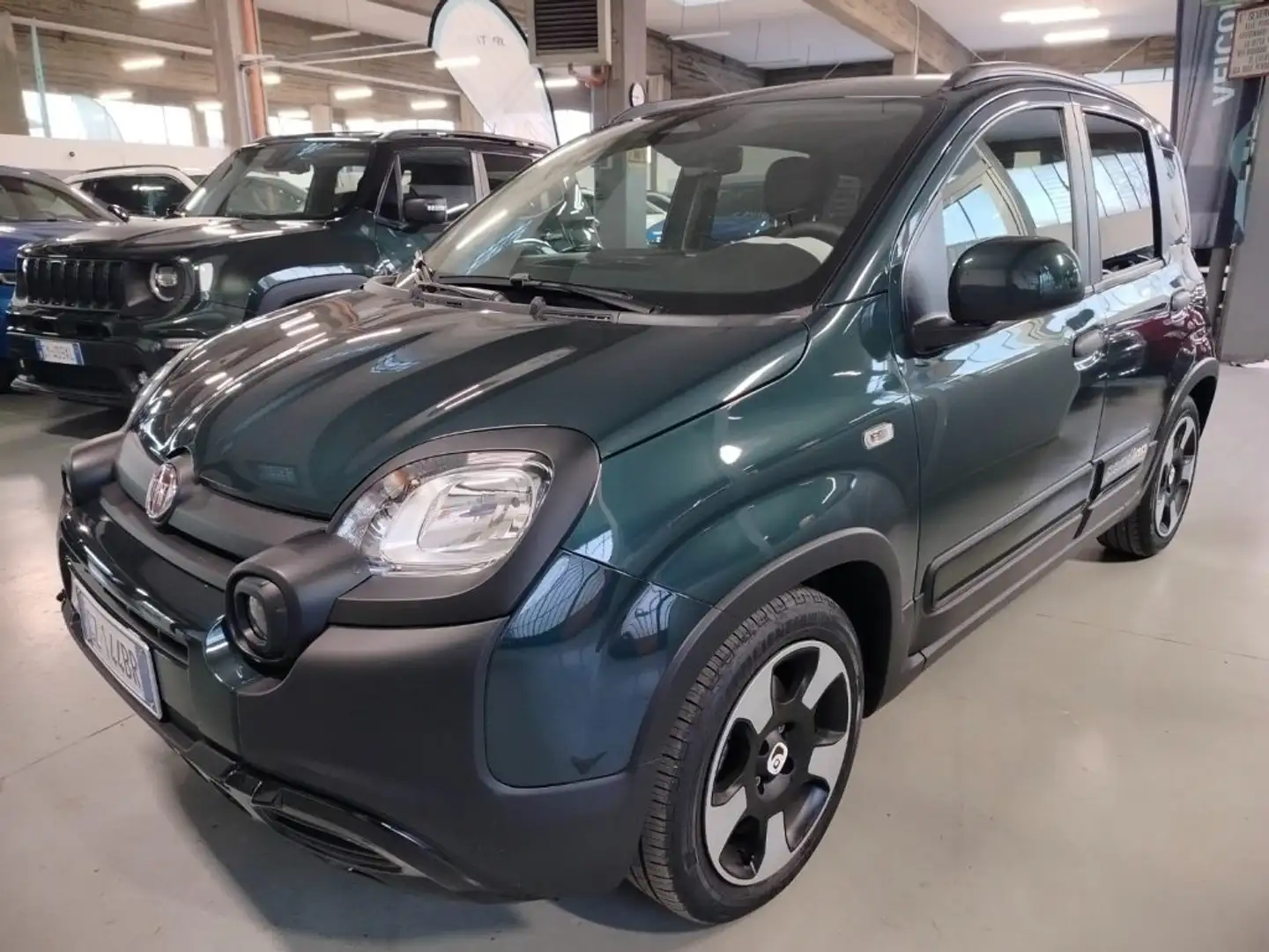 Fiat Panda 1.0 FireFly S&S Hybrid Pandina Vert - 1