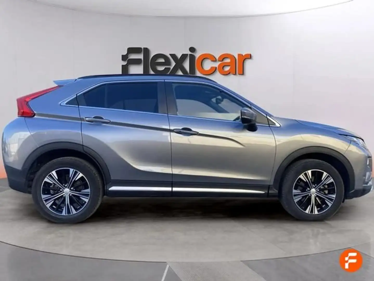 Mitsubishi Eclipse Cross 150T Motion CVT Gris - 2