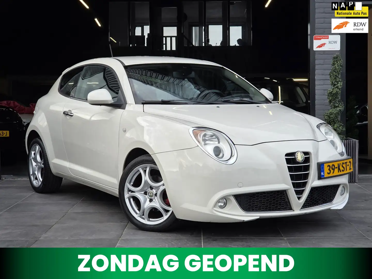 Alfa Romeo MiTo 1.4 T Distinctive|Cruise|Climate|NWkoppeling Bianco - 1