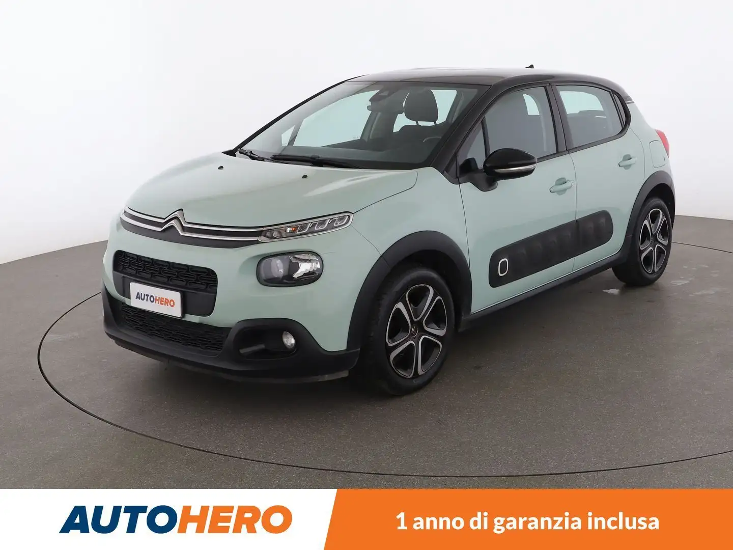 Citroen C3 1.2 PureTech Shine 82 CV Vert - 1