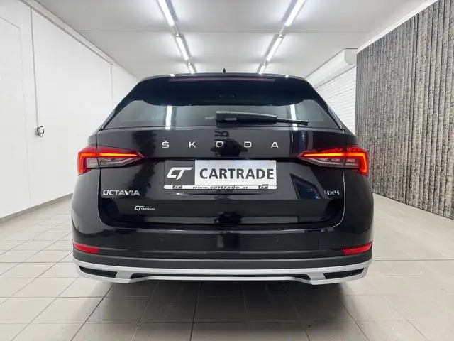 Skoda Octavia view 8