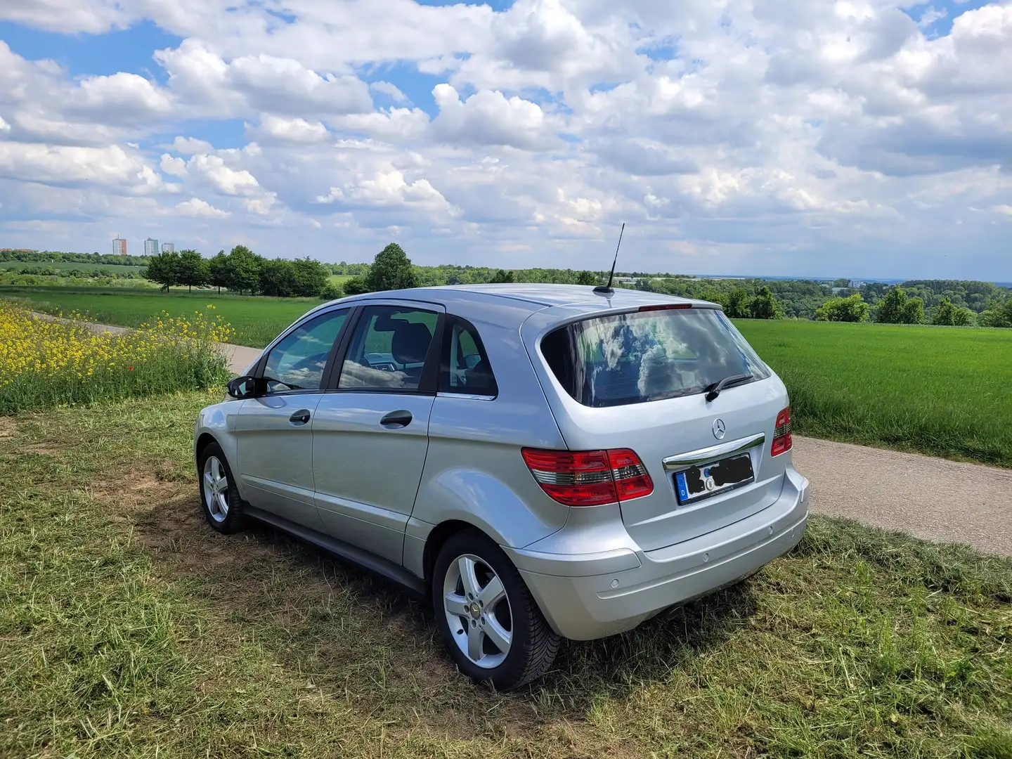 Mercedes-Benz B 180 B-Klasse Diesel CDI Ezüst - 2