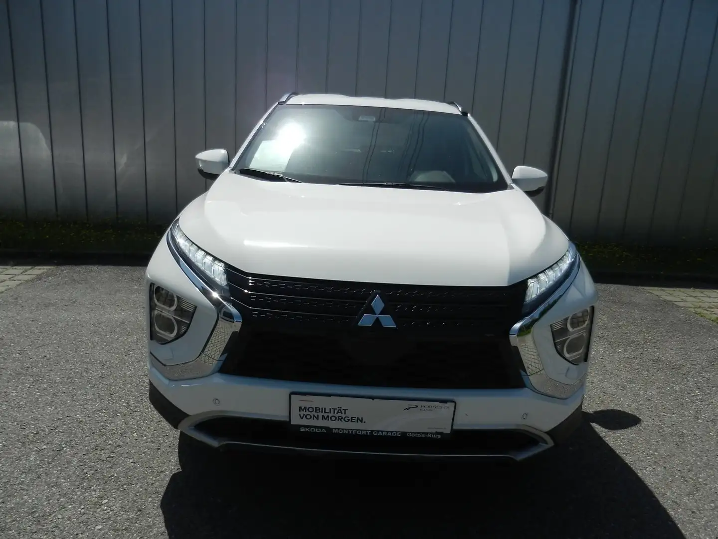 Mitsubishi Eclipse Cross 2,4 PHEV 4WD Intense+ CVT Wit - 2