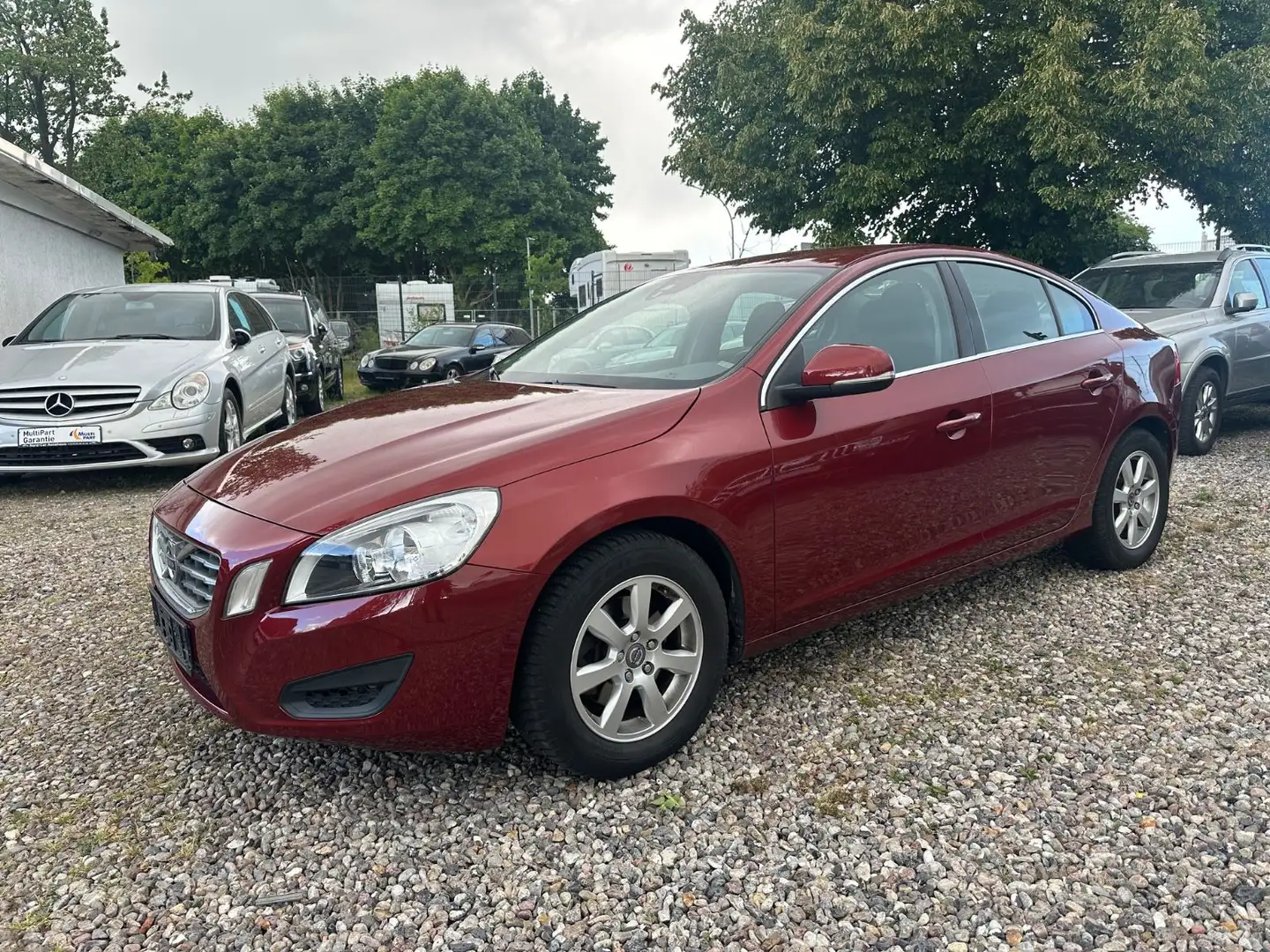 Volvo S60 D3 Geartronic Momentum Červená - 2