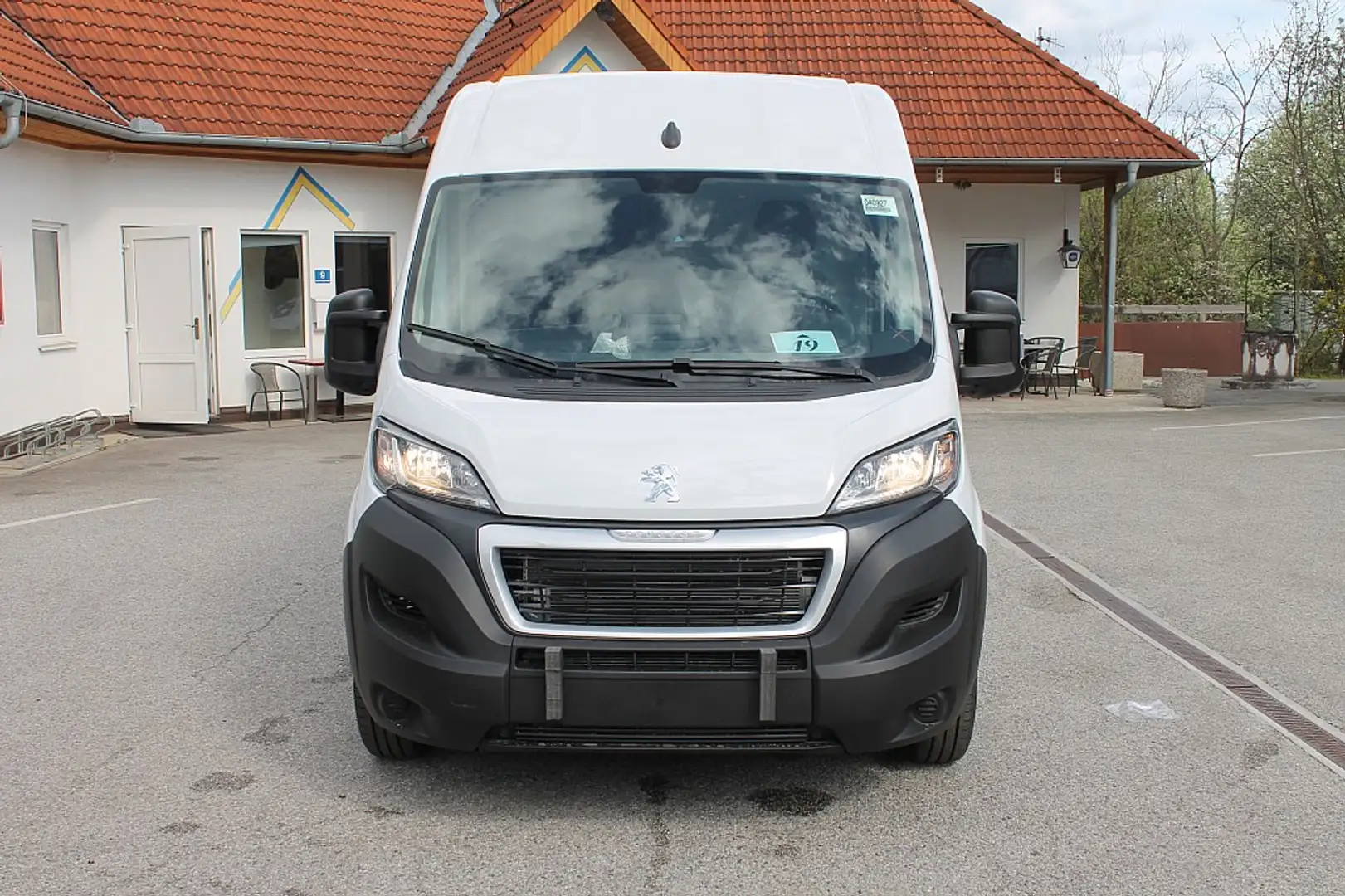 Peugeot Boxer Boxer Kastenwagen 33 L2H2 Weiß - 2