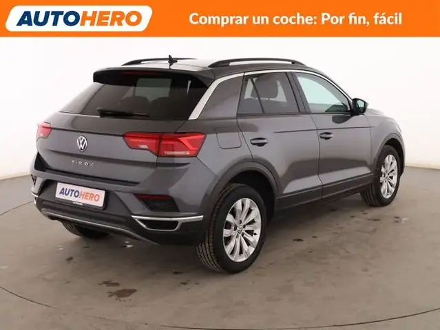 Volkswagen T-Roc view 6