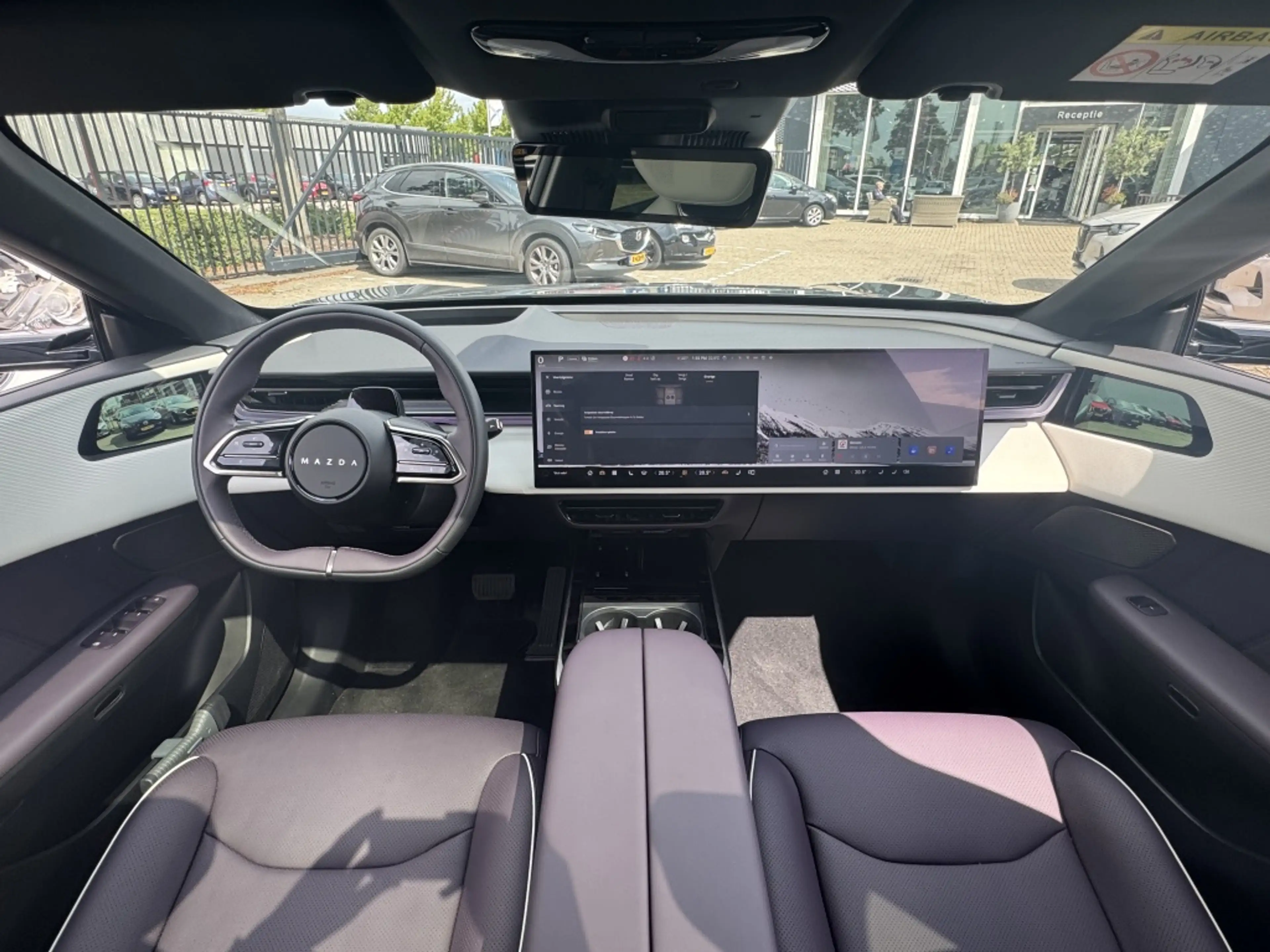 Mazda CX-6e Takumi Plus 78 kWh / 258PK / 484KM Actieradius / D — photo 3