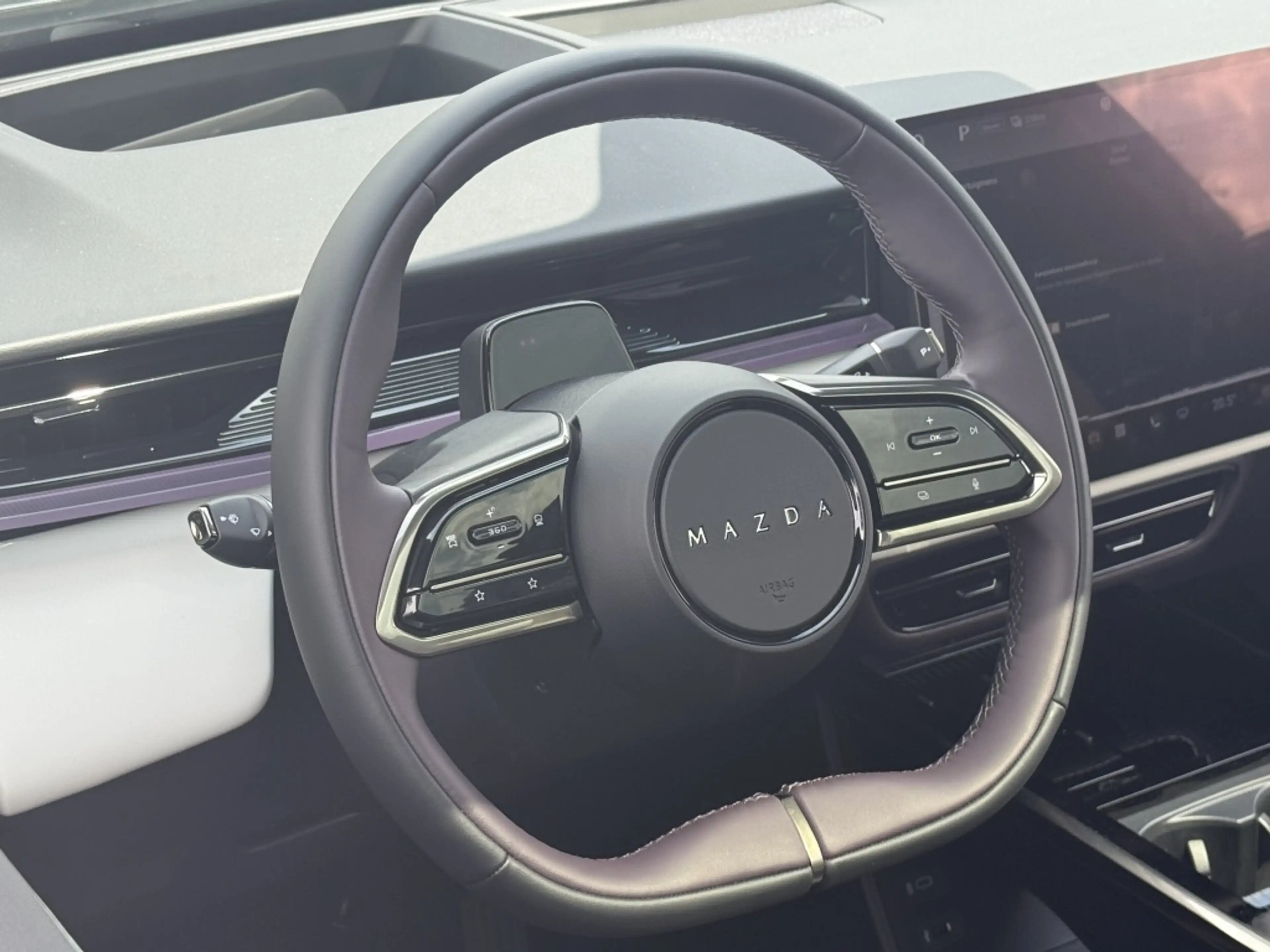 Mazda CX-6e Takumi Plus 78 kWh / 258PK / 484KM Actieradius / D — photo 17