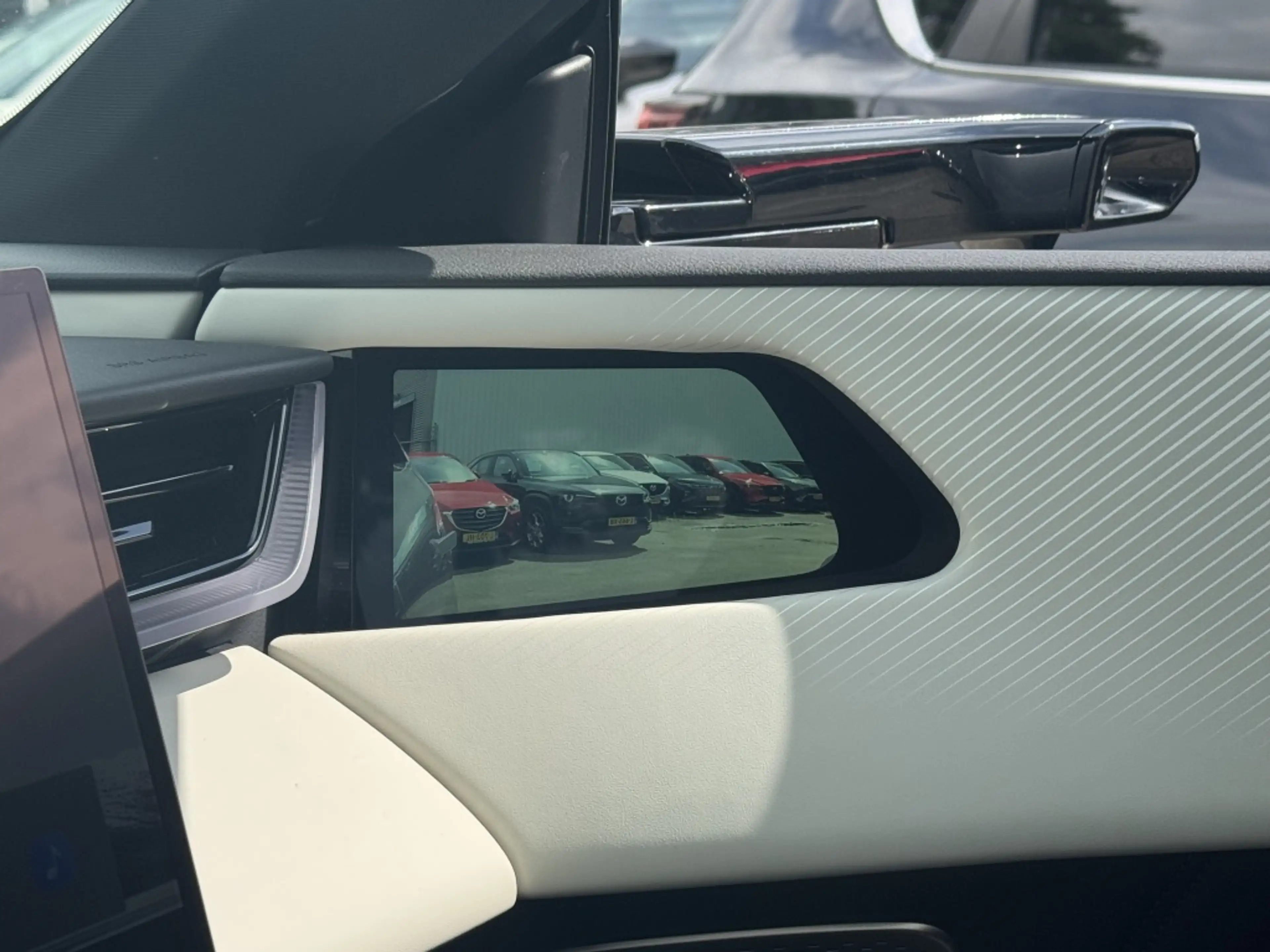 Mazda CX-6e Takumi Plus 78 kWh / 258PK / 484KM Actieradius / D — photo 9