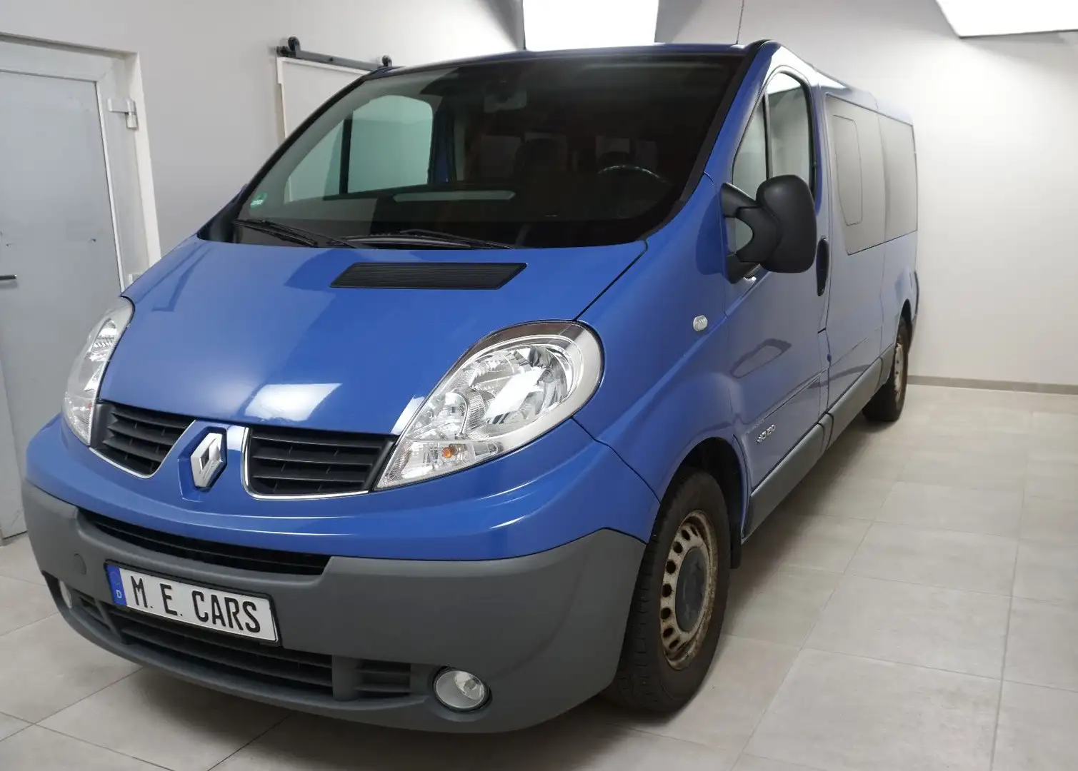 Renault Trafic Combi L2H1 2,9t  verglast Scheckheft Blau - 1