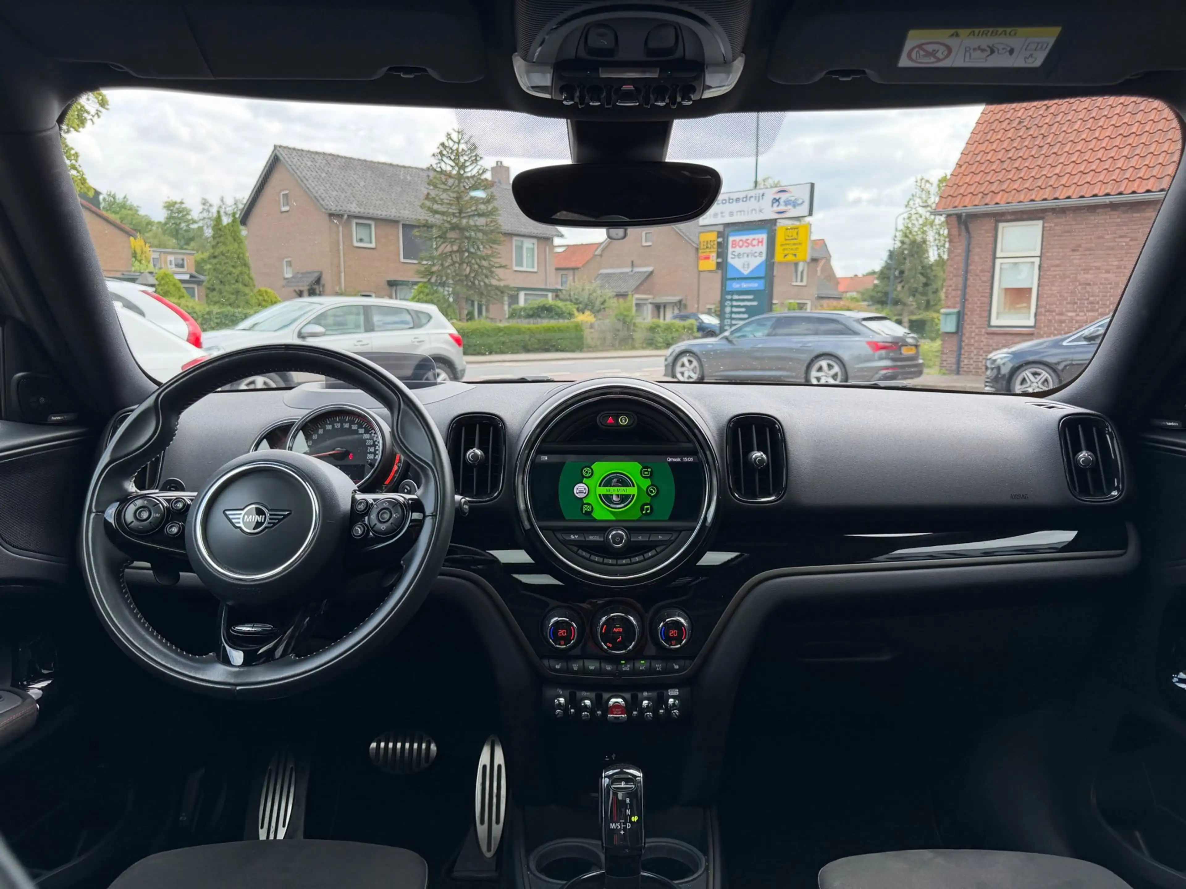 MINI John Cooper Works Countryman 2.0 ALL4 White Silver Edition — photo 11
