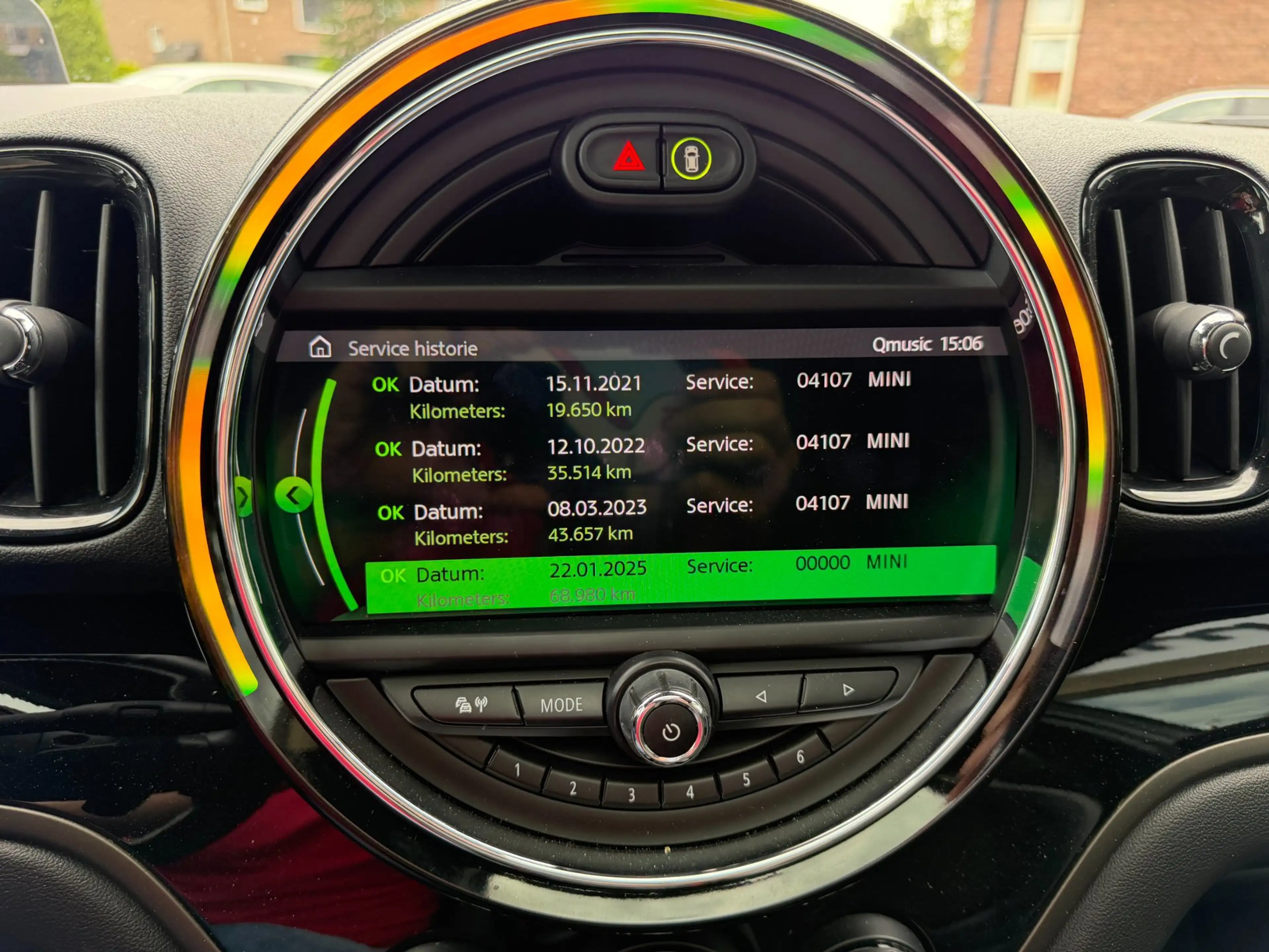 MINI John Cooper Works Countryman 2.0 ALL4 White Silver Edition — photo 22