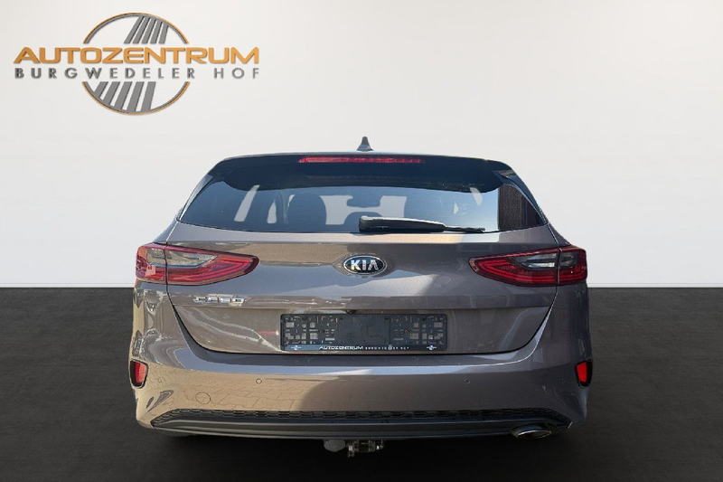 Kia Ceed / cee'd Automatik-Kamera-Navi-CarPlay — photo 13