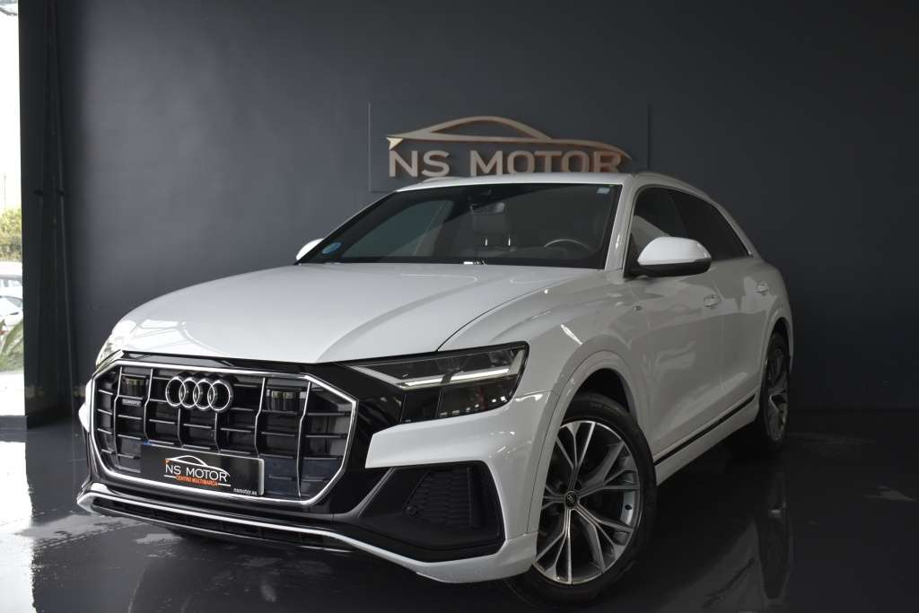 Audi Q8 45 TDI S line quattro tiptronic - foto 1
