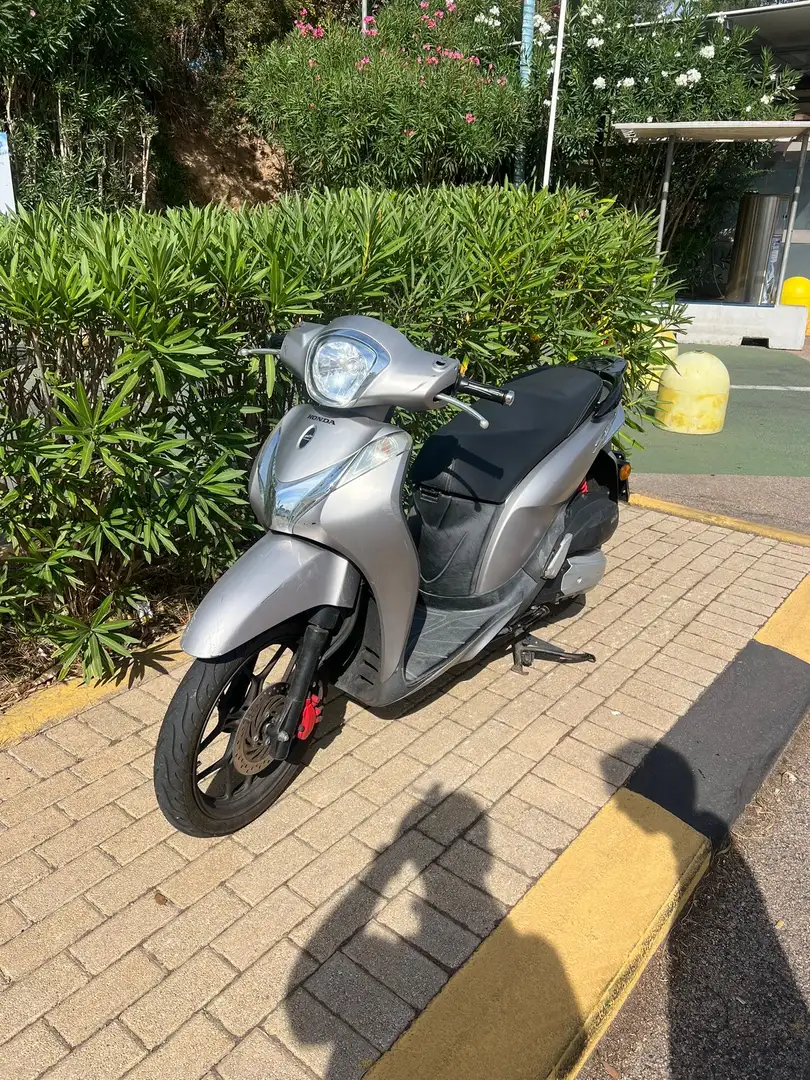 Honda 125 mode - 1