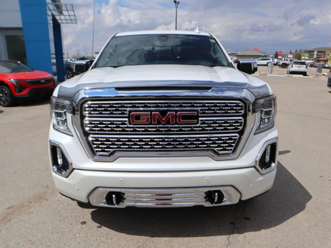 GMC Sierra 1500 снимка GMC Sierra 1500