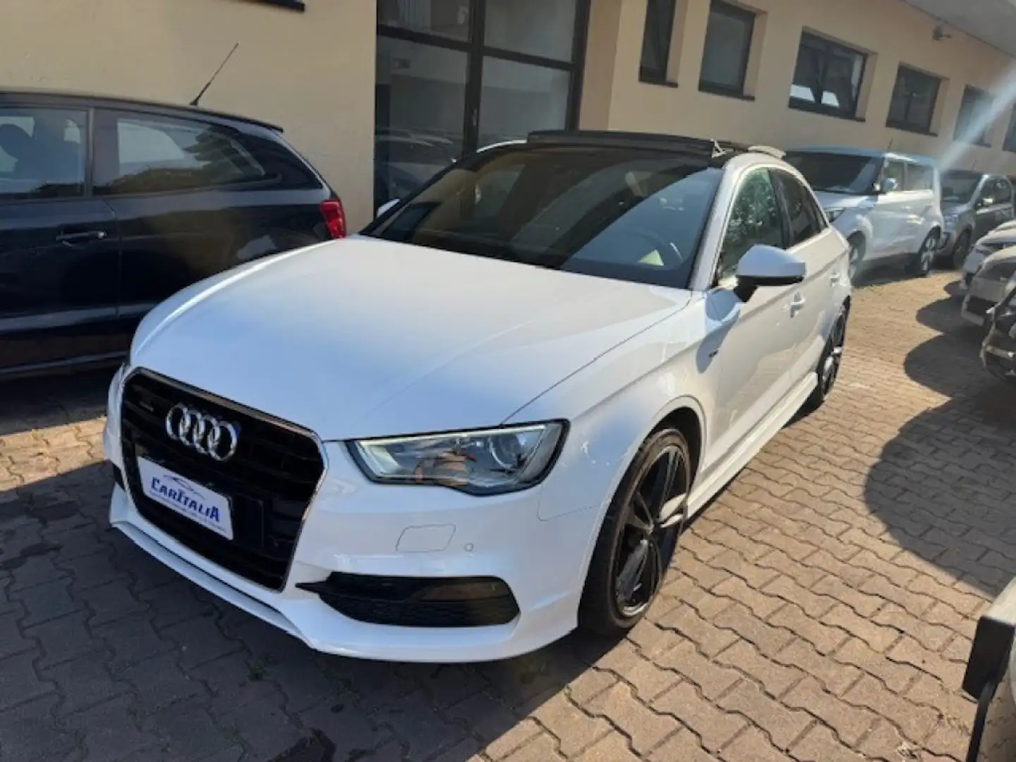 Audi A3 Sedan 2.0 TDI 184 cv quattro S tronic S-Line tetto Bianco - 1
