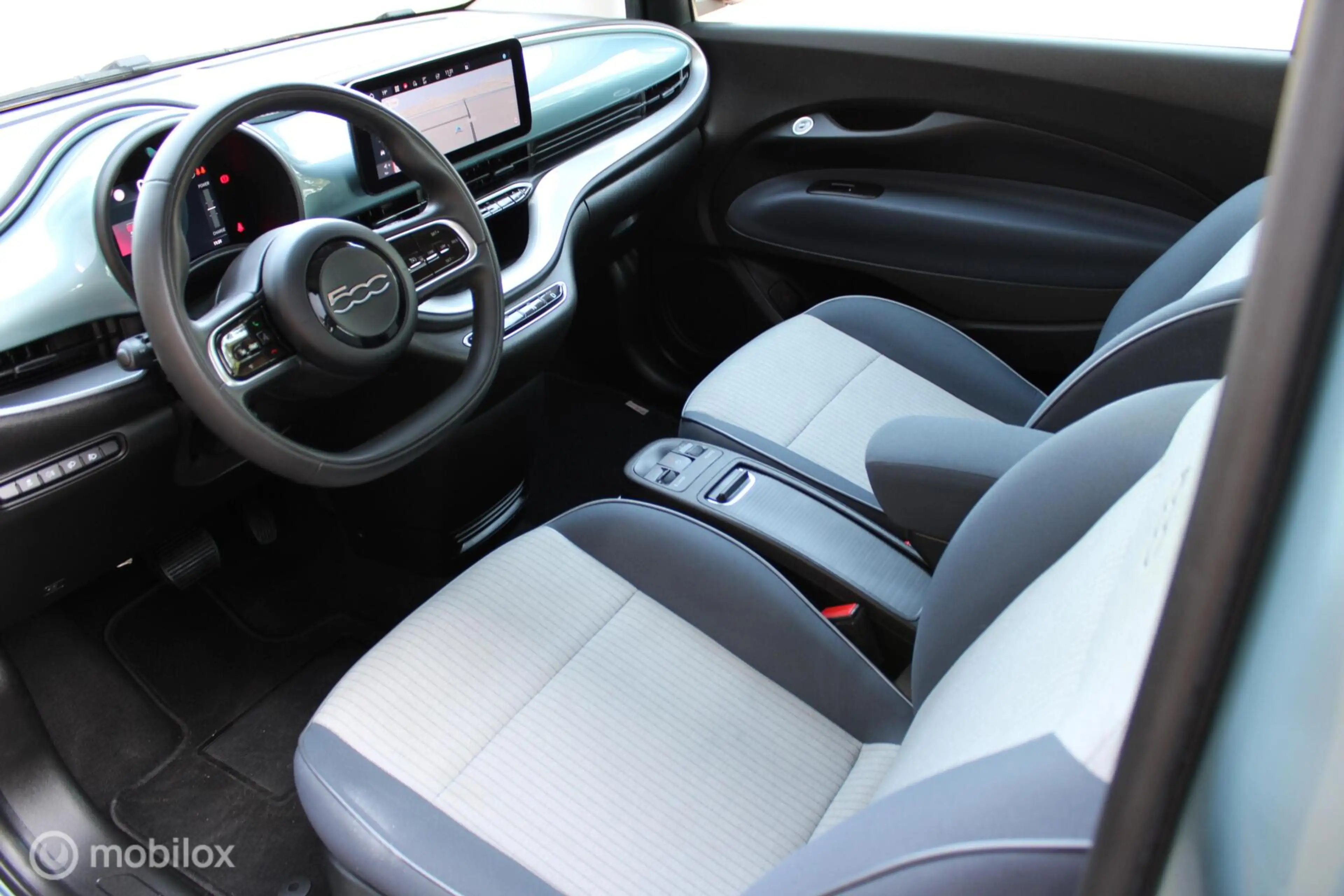 Fiat 500 Icon 42 kWh, 3-Fase laden, Navi, App connect, Crui — photo 16
